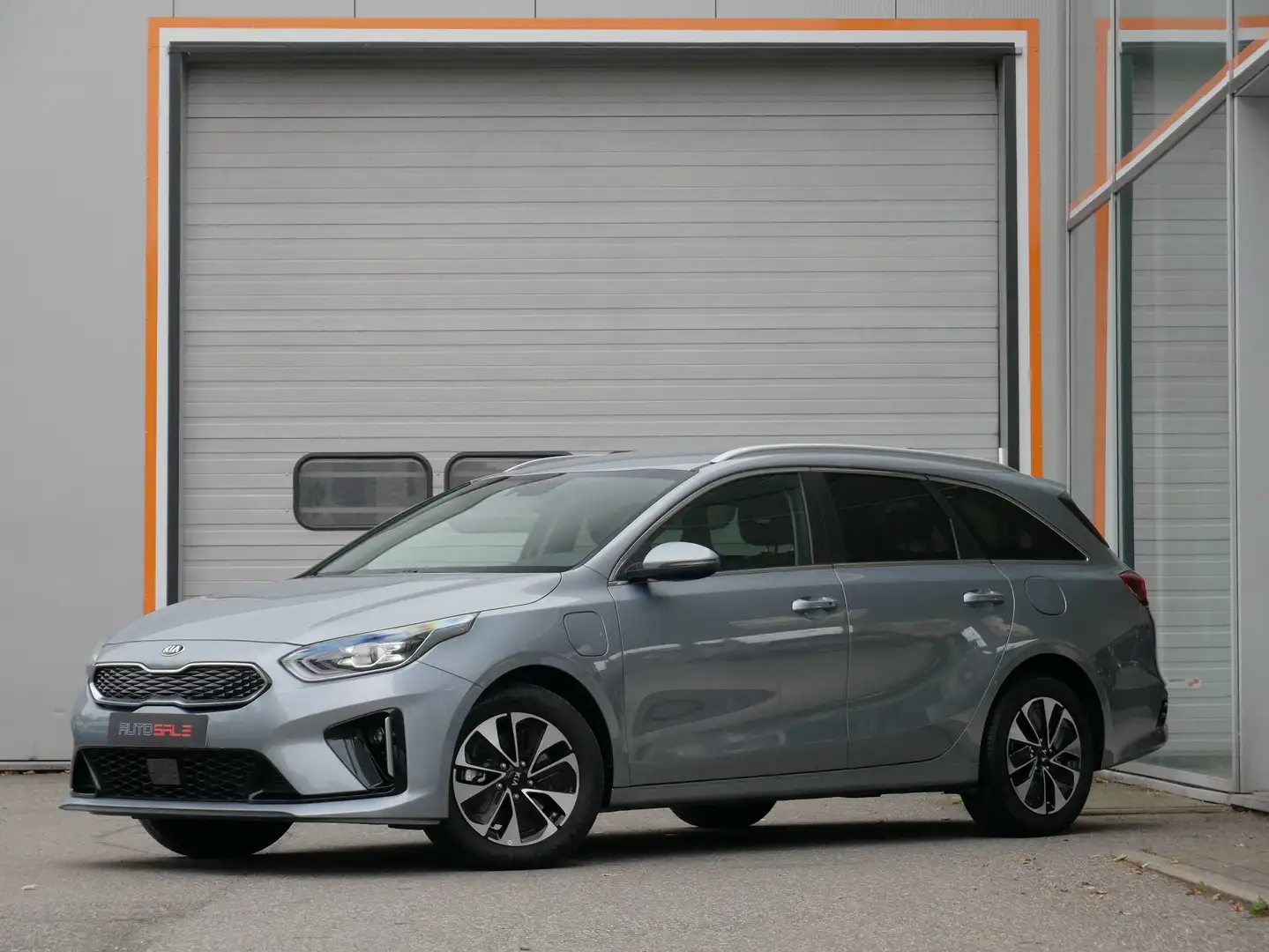 Kia Ceed SW / cee'd SW Ceed SW 1.6 GDI Plug-in-Hybrid Business Gris - 1