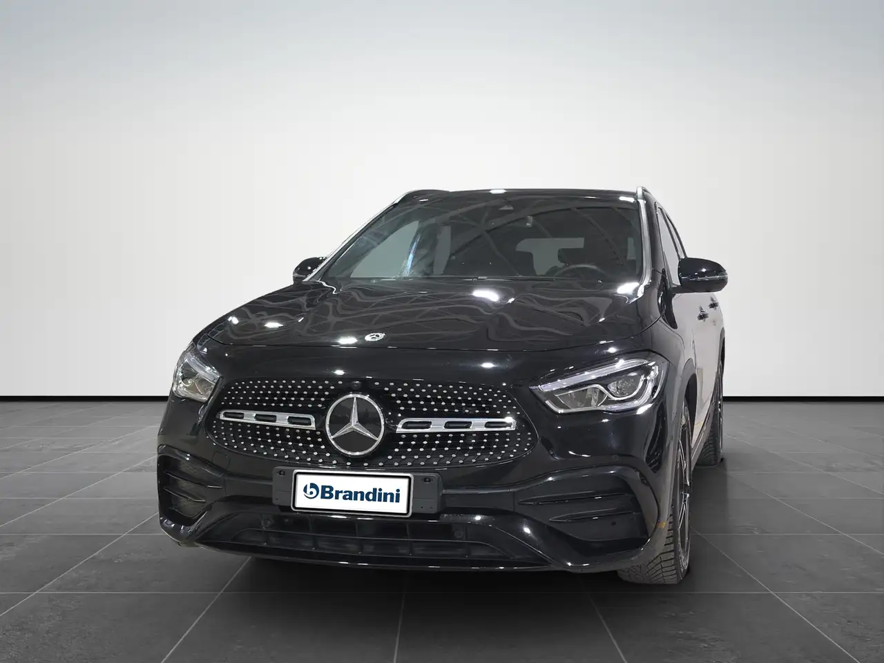 Mercedes-Benz GLA 200