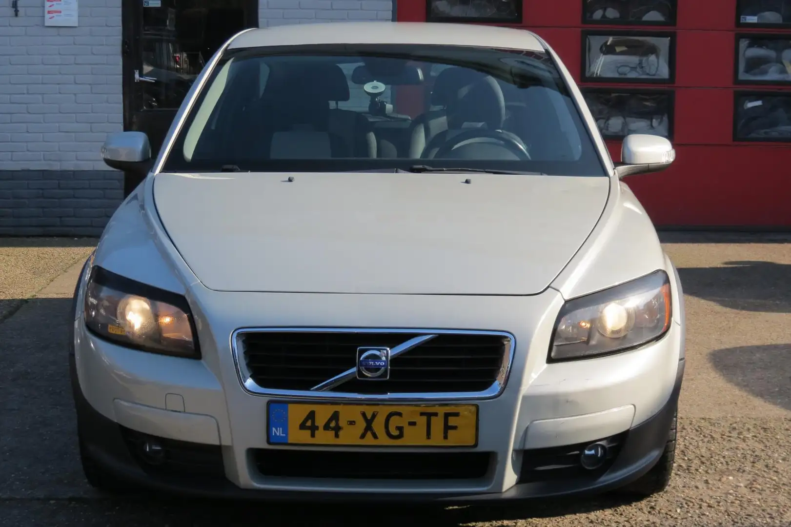 Volvo C30 1.8 Momentum, AIRCO,LM VELG . Bílá - 2