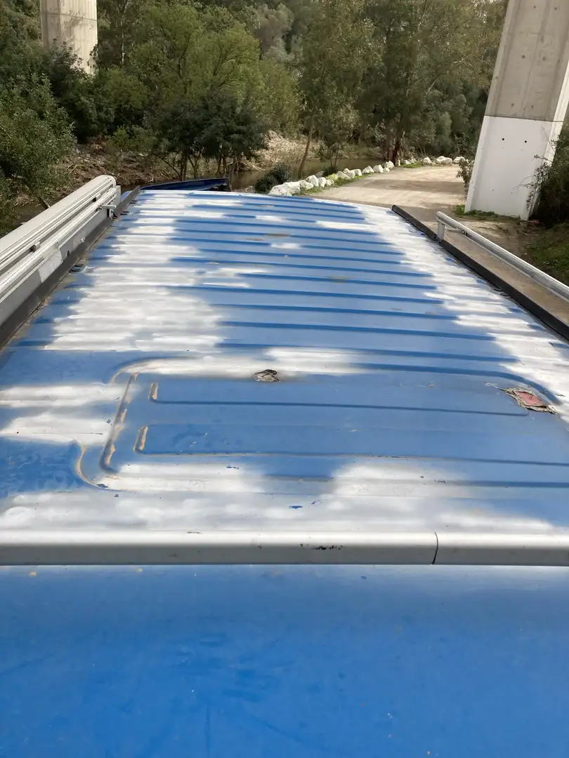 Nissan Interstar Kastenwagen L2H2 1,8t 2,2 dCi Blau - 2