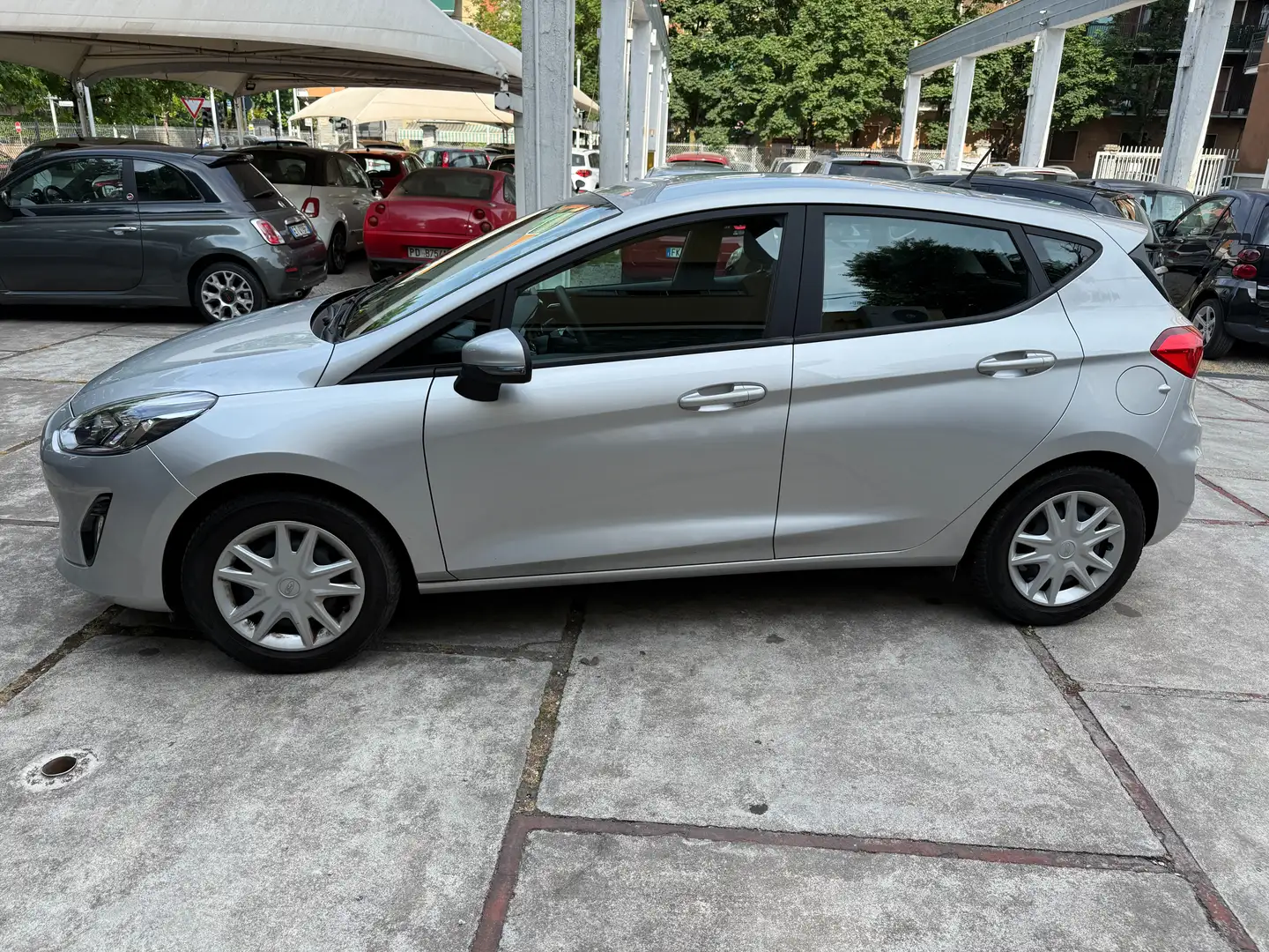 Ford Fiesta Fiesta 5p 1.1 Plus 70cv my18 Argent - 2