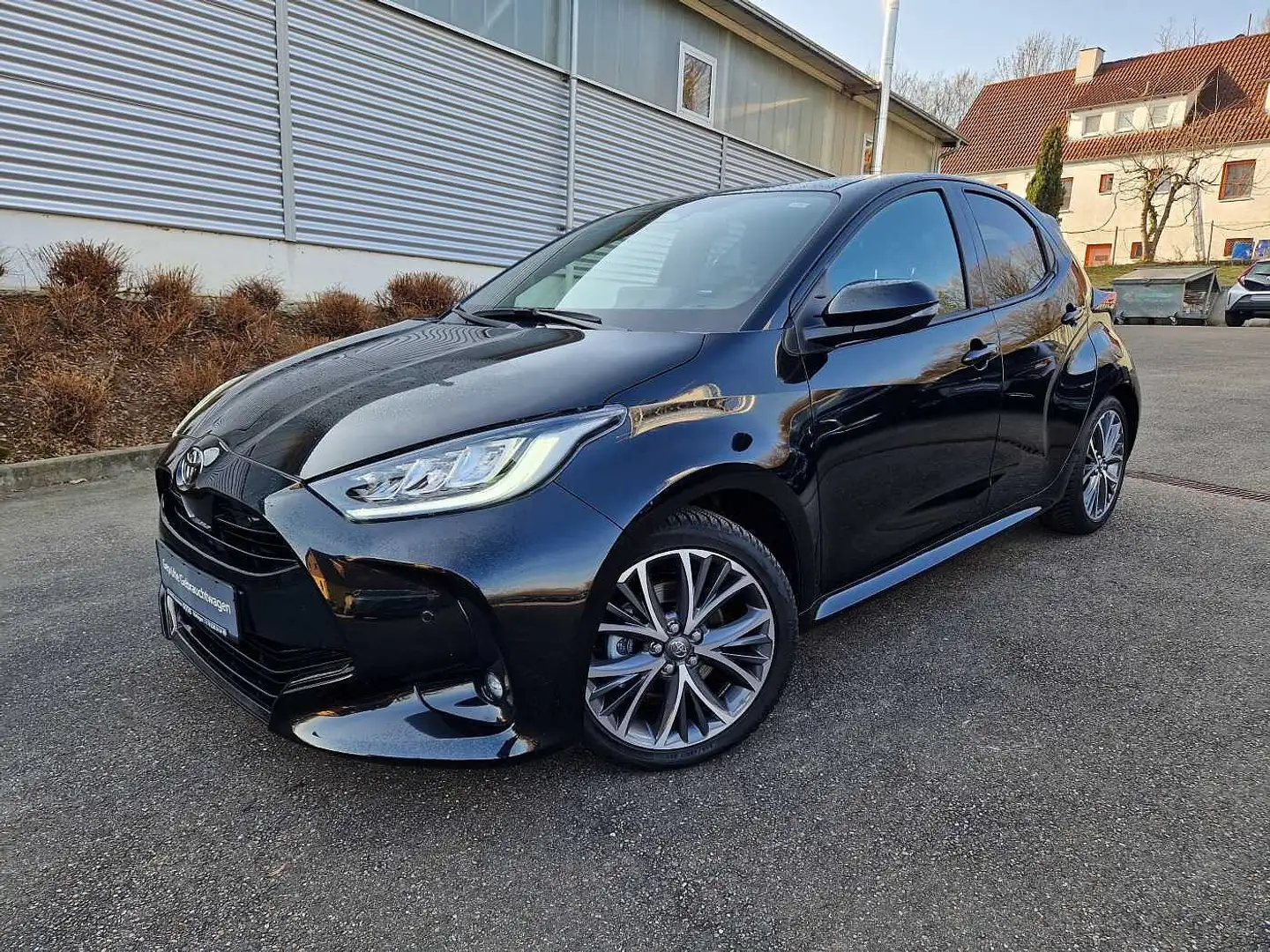 Toyota Yaris Hybrid 130 1.5 VVT-i Style Negru - 1