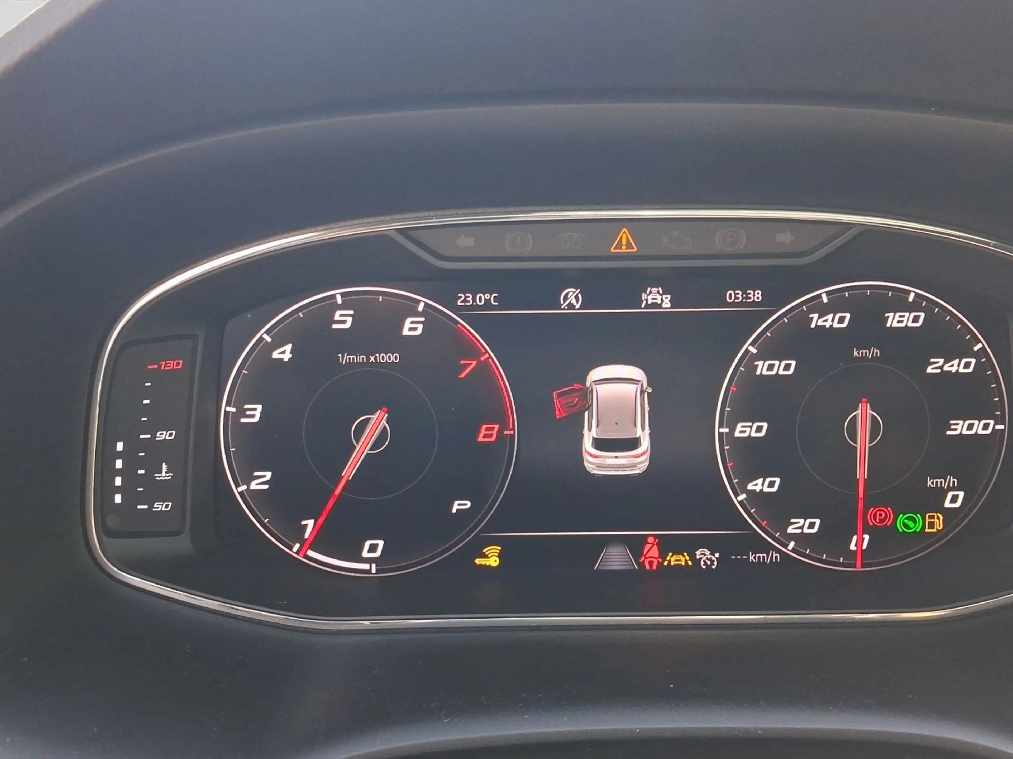 SEAT Ateca 2.0 TSI DSG 4D AHK PANO BEATS eKLAPPE — photo 10