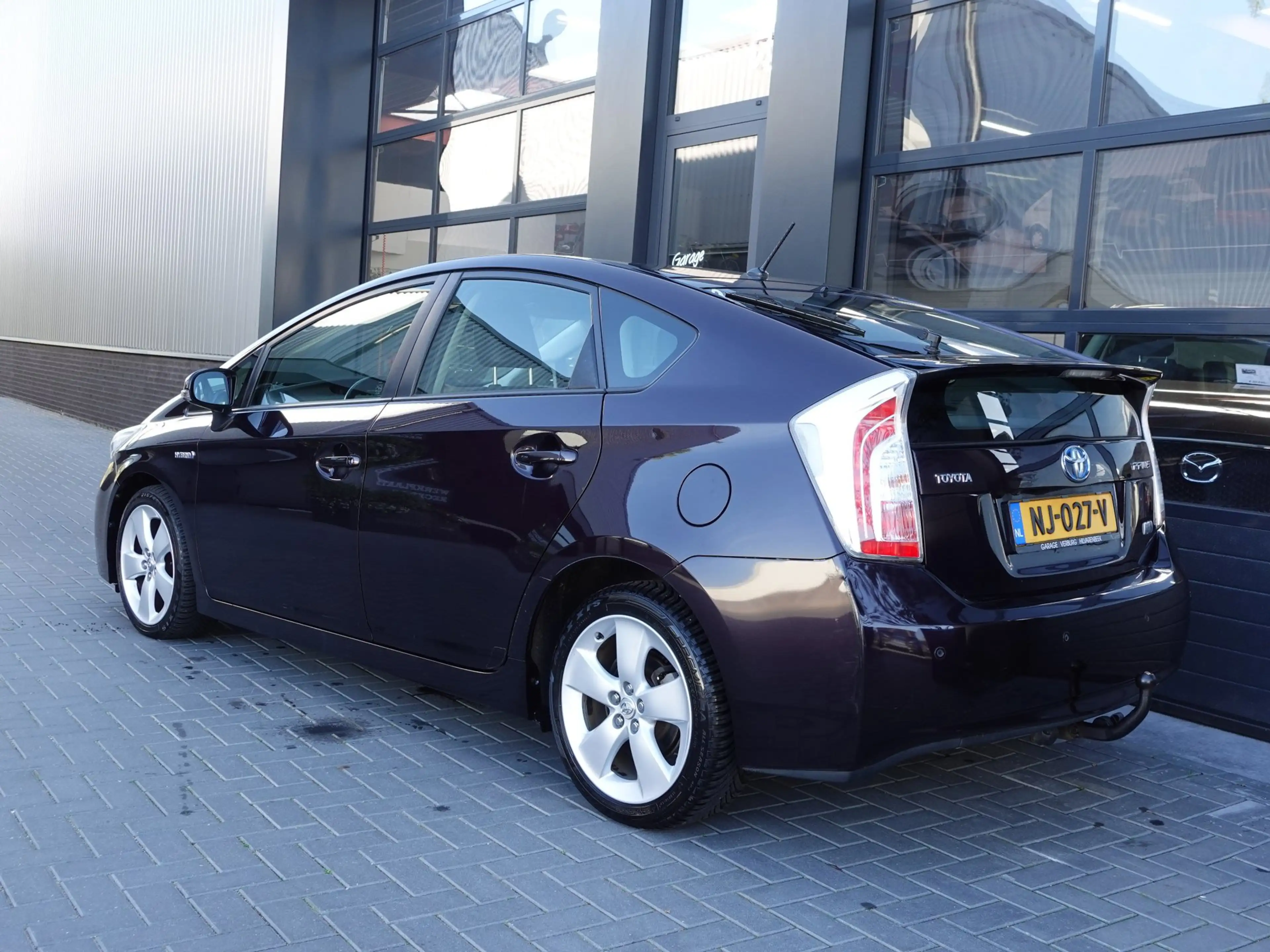 Toyota Prius 1.8 Dynamic Business (Navigatie,Camera,Cruise,JBL, — photo 2