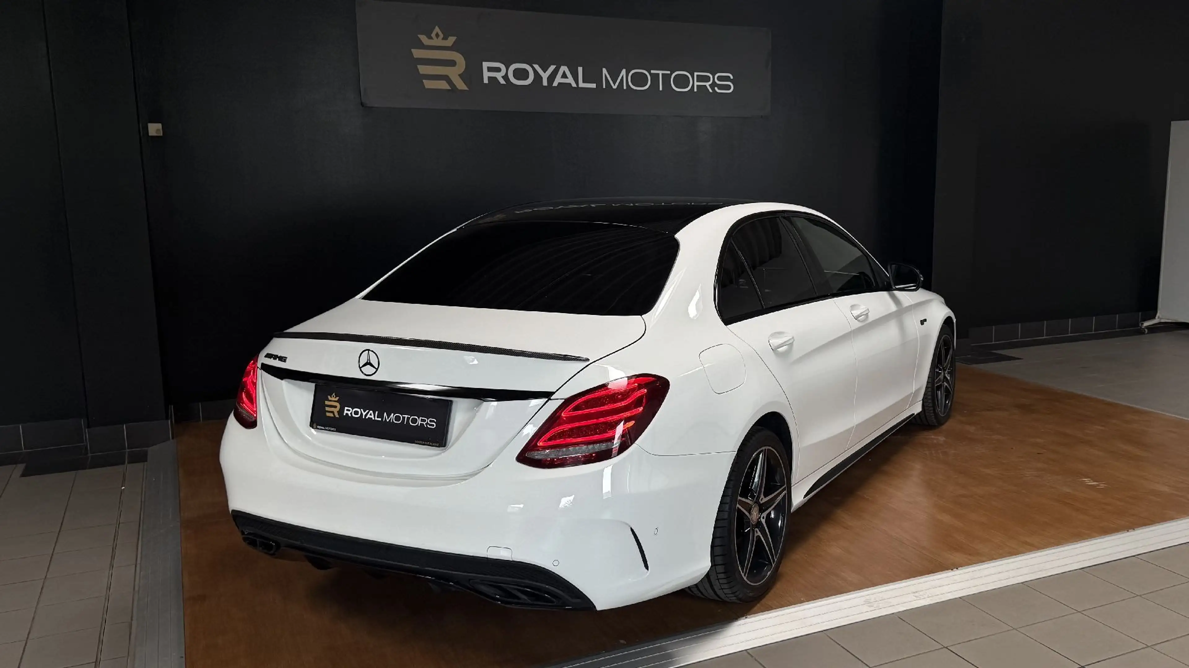 Mercedes-Benz C 43 AMG AMG C 43 4Matic — photo 7