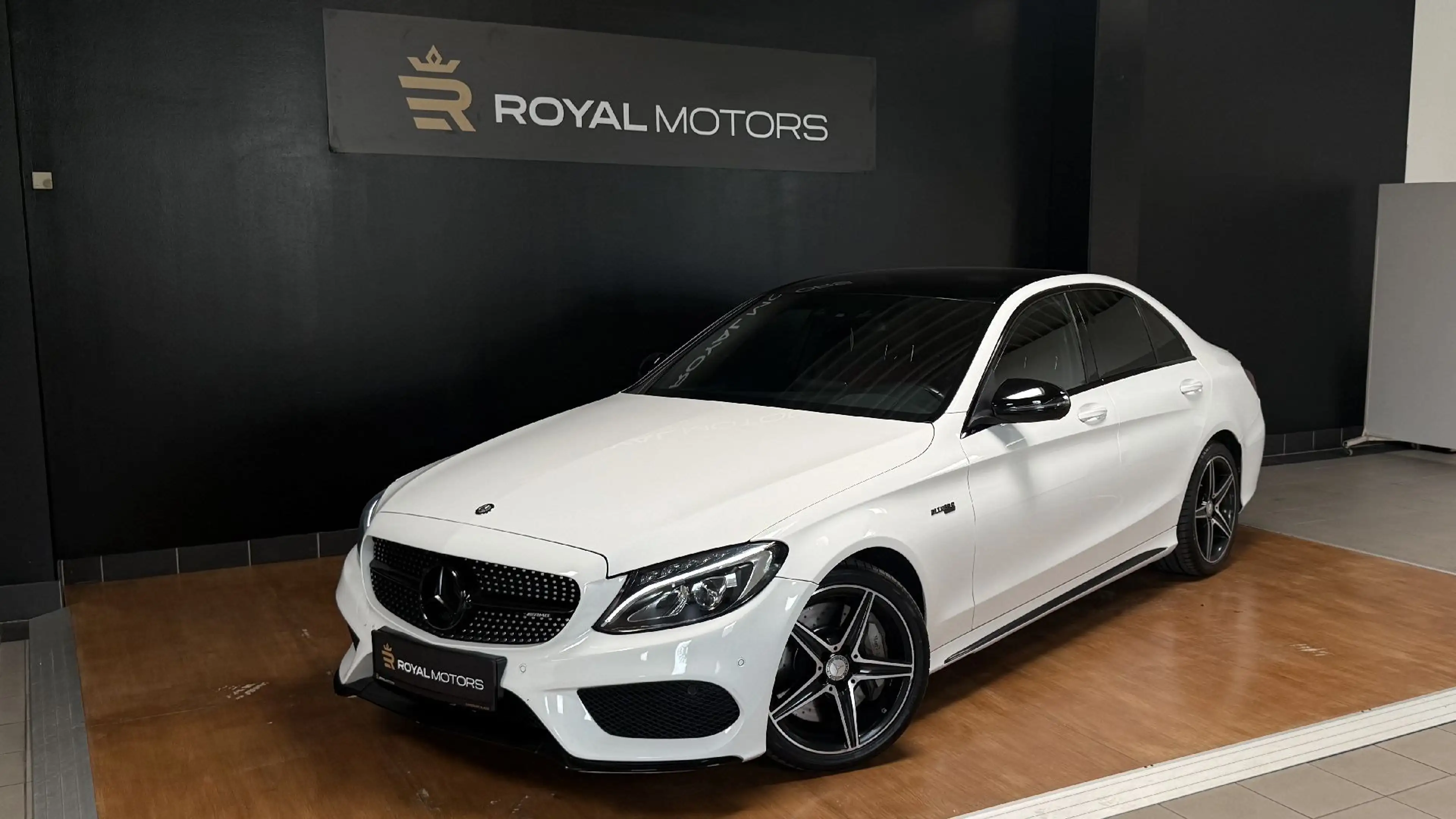 Mercedes-Benz C 43 AMG AMG C 43 4Matic — photo 5