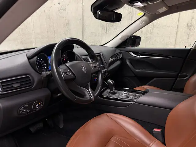 Maserati Levante view 7