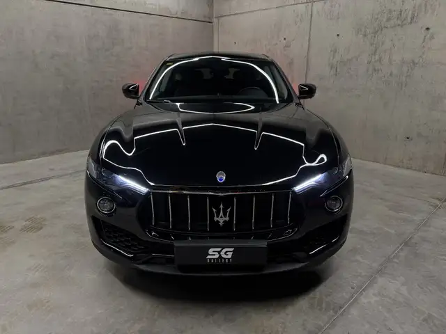 Maserati Levante view 2