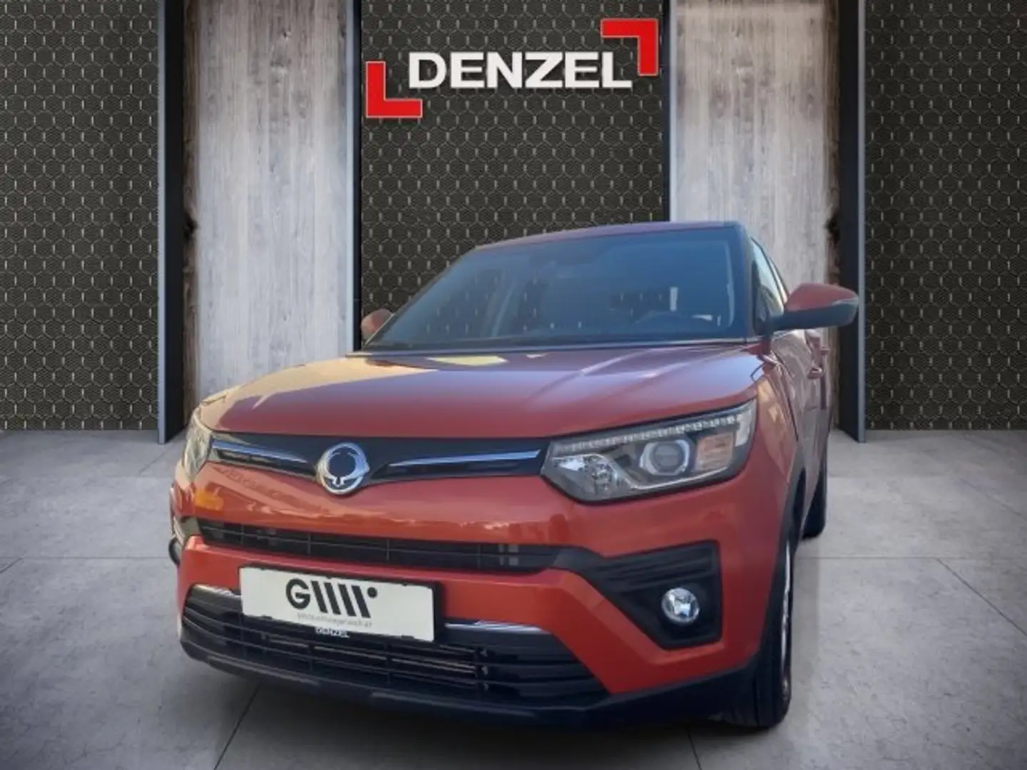SsangYong Tivoli 1,6i Dream Arancione - 2