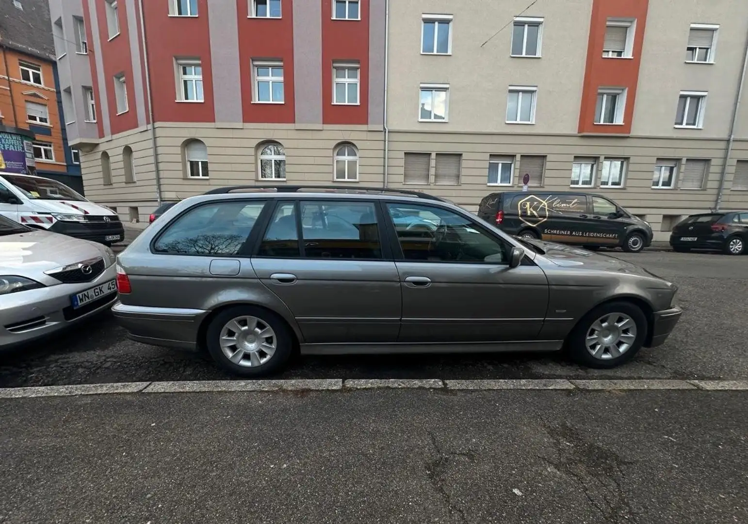 BMW 520 5er Touring 520i touring Gris - 2