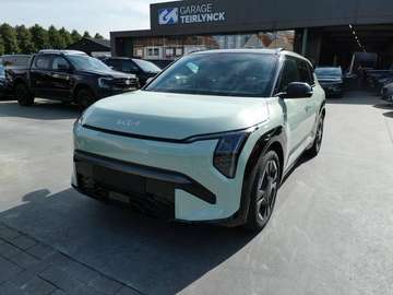 Long Range 81KWh 204pk GT Line Stock (46682)