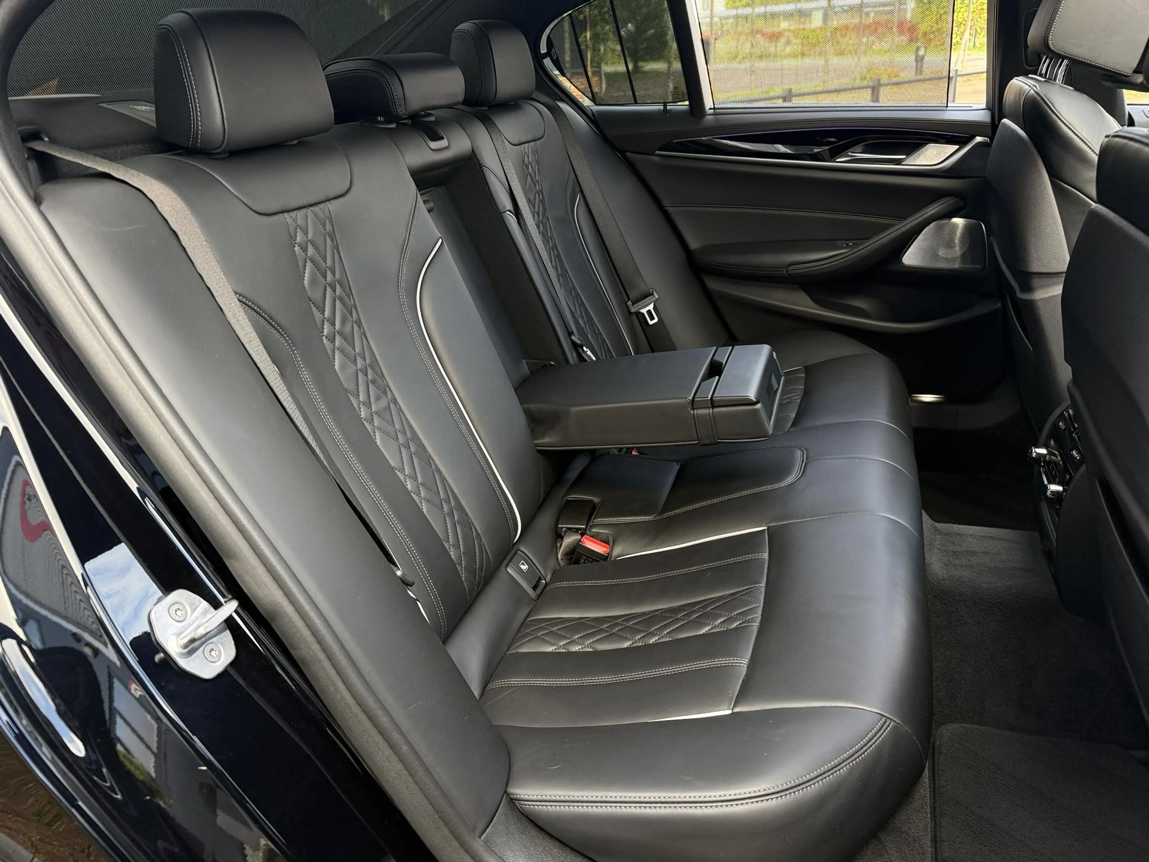 BMW 540 5-serie 540d xDrive High Executive / NL-auto / 2de — photo 6