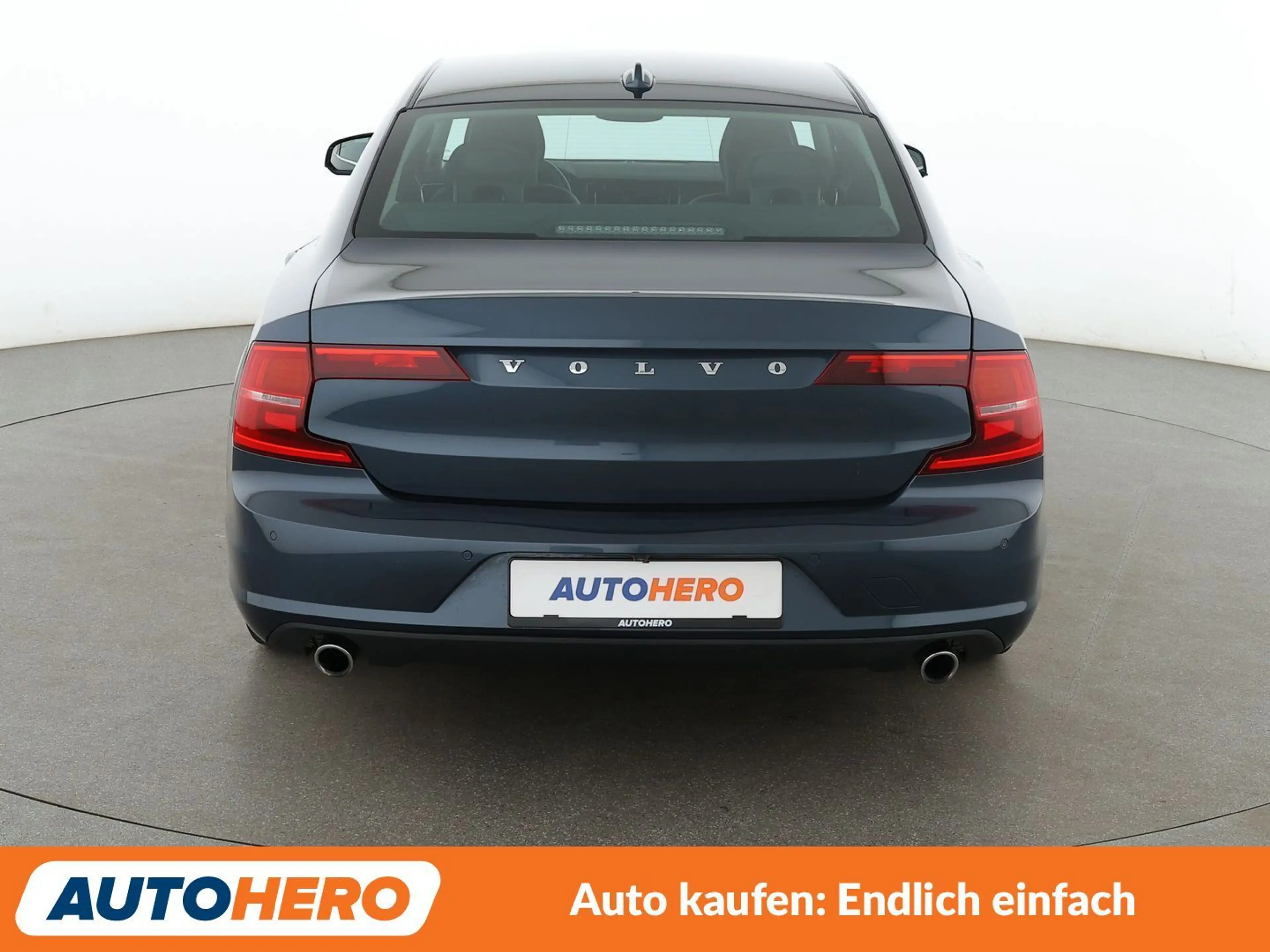 Volvo S90 2.0 D4 Momentum Aut.*NAVI*LED*ACC*CAM*PDC*SHZ* — photo 5