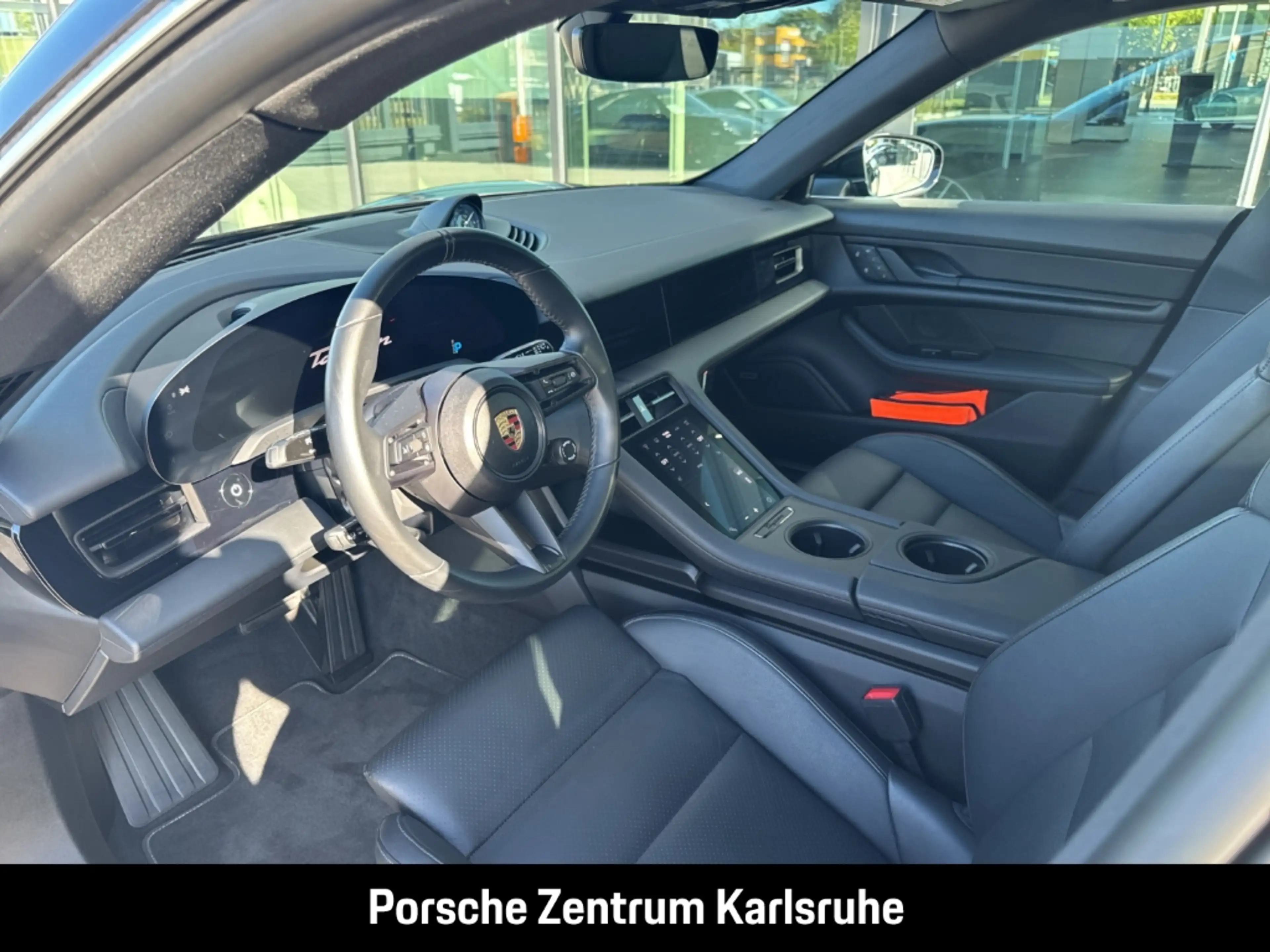 Porsche Taycan 4S Sport Turismo — photo 12