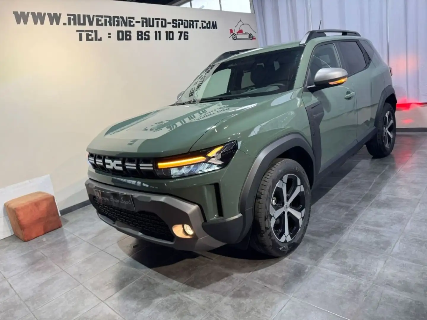 Dacia Duster TCE 130 4X2 JOURNEY Vert - 1