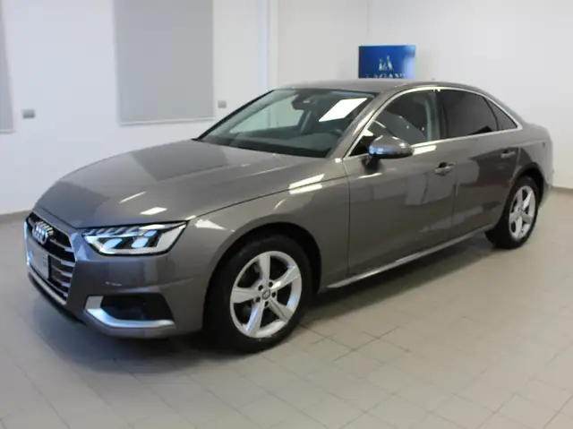 Audi A4 A4 30 2.0 tdi Business Advanced 122cv