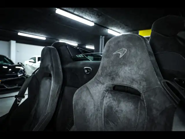 McLaren 720S SPIDER°STEALTH°FULL XPEL°ELITE PAINT°B&W°360°LIFT