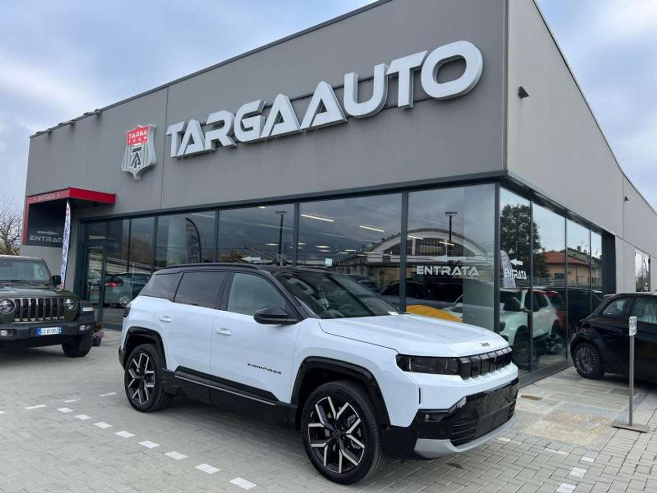 Jeep Compass 1.2 turbo e-hybrid mhev First Edition fwd 145cv edct6