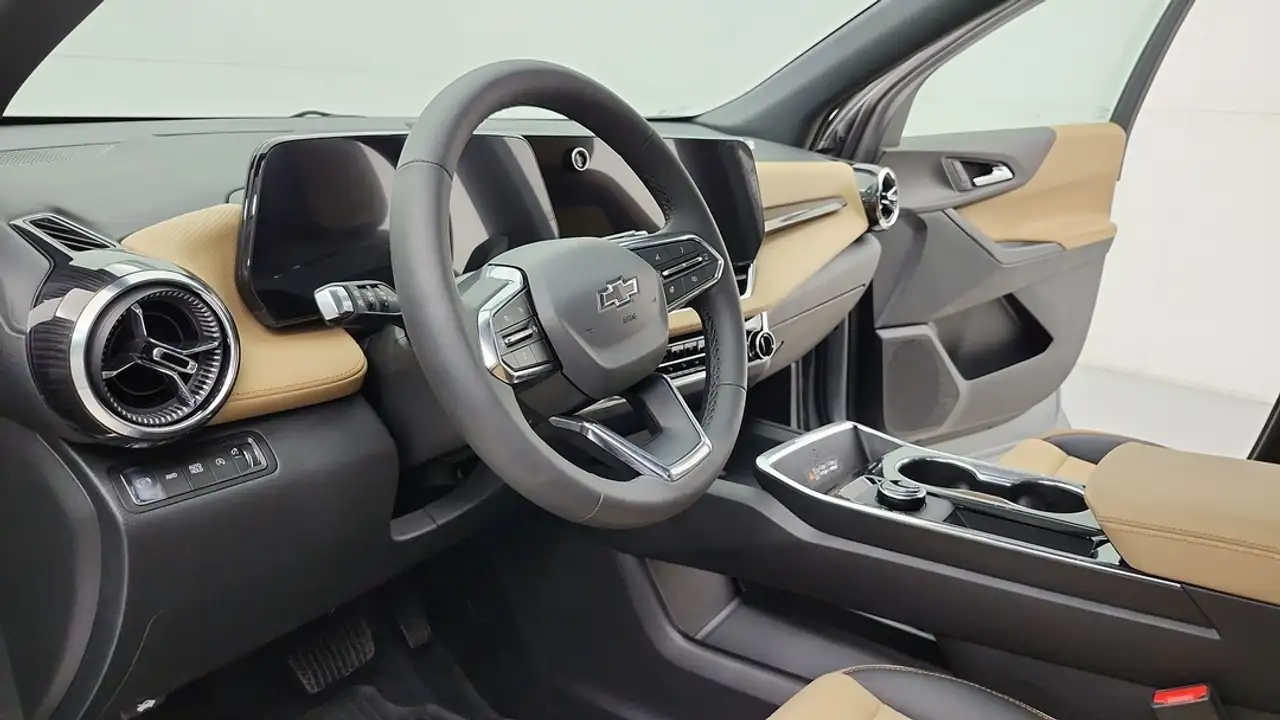 Chevrolet Equinox photo Chevrolet Equinox