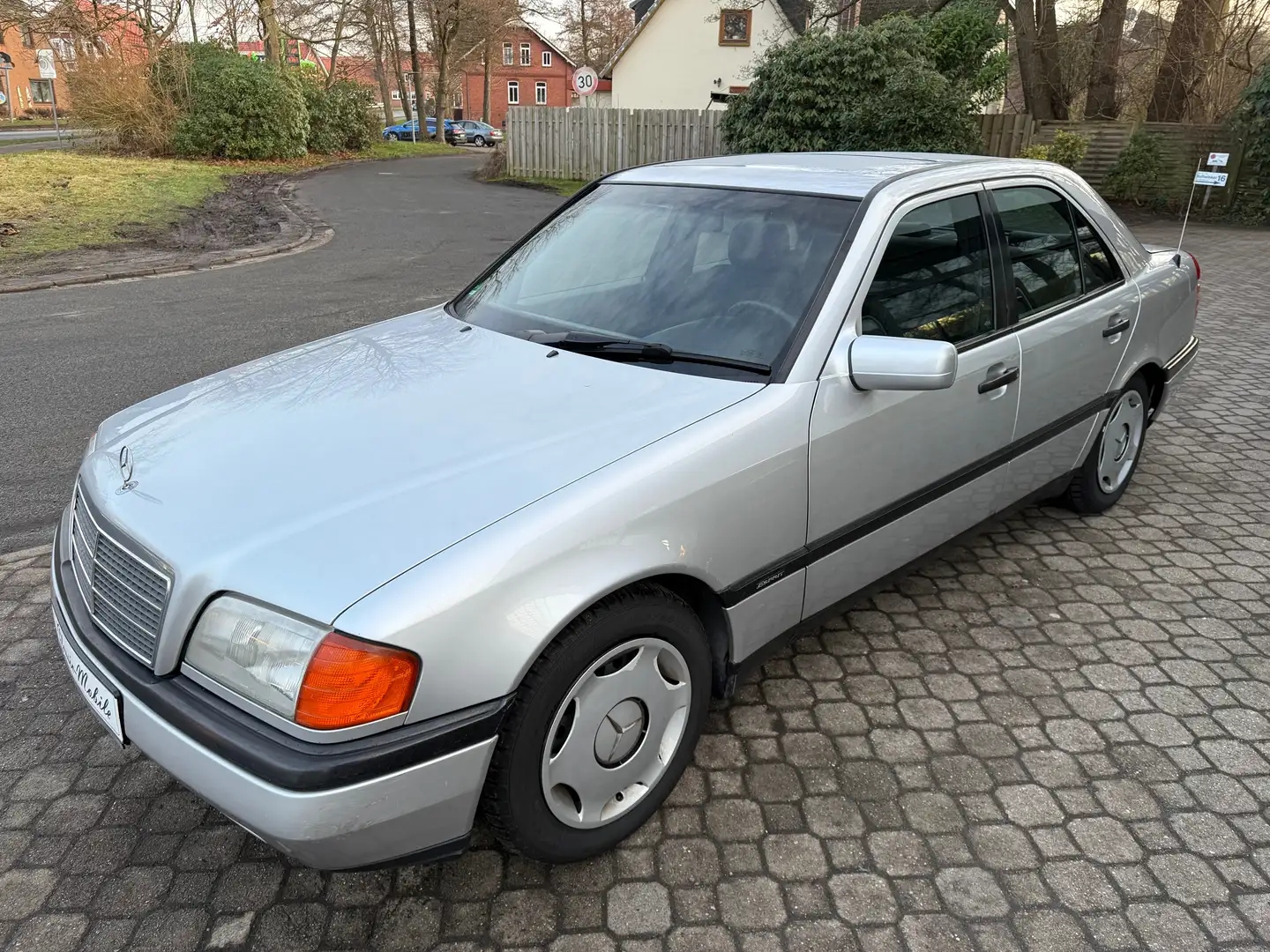 Mercedes-Benz C 180 Esprit W202 *nur 95 TKM*Automatik*2.Hand*eSSD* Silber - 2