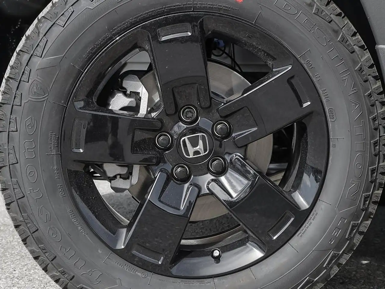 Honda Ridgeline photo Honda Ridgeline