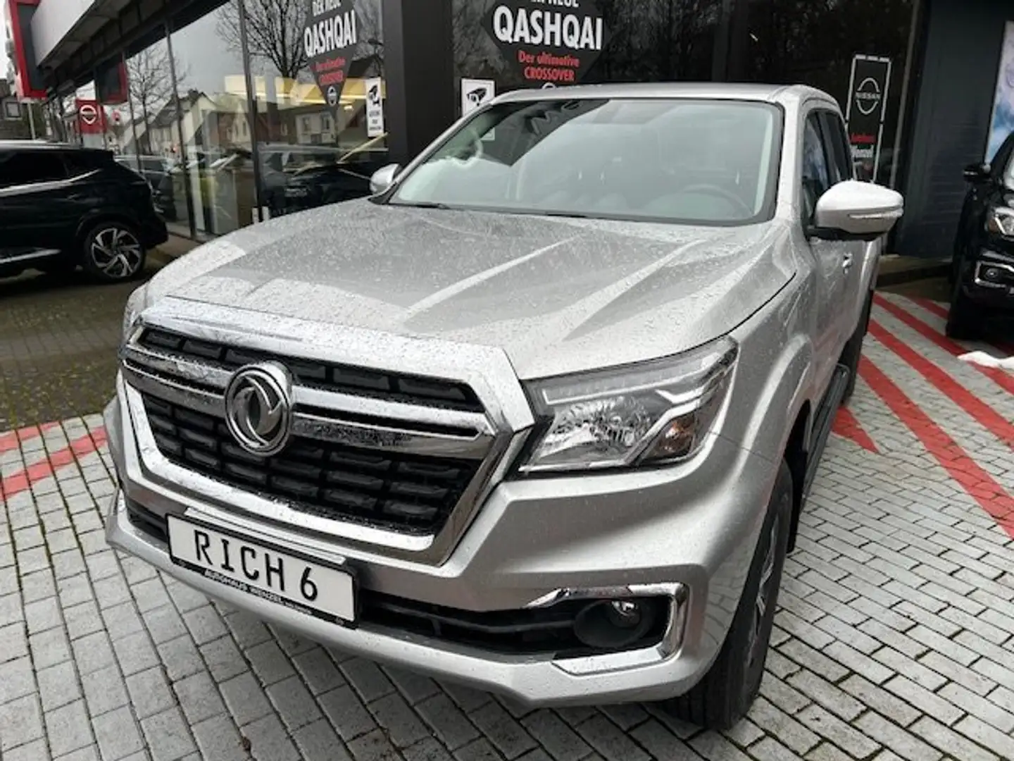 DFSK Rich 6 Pick-Up 2.3L Diesel 4x4 Schaltung 3000Kg AHLast Silber - 2