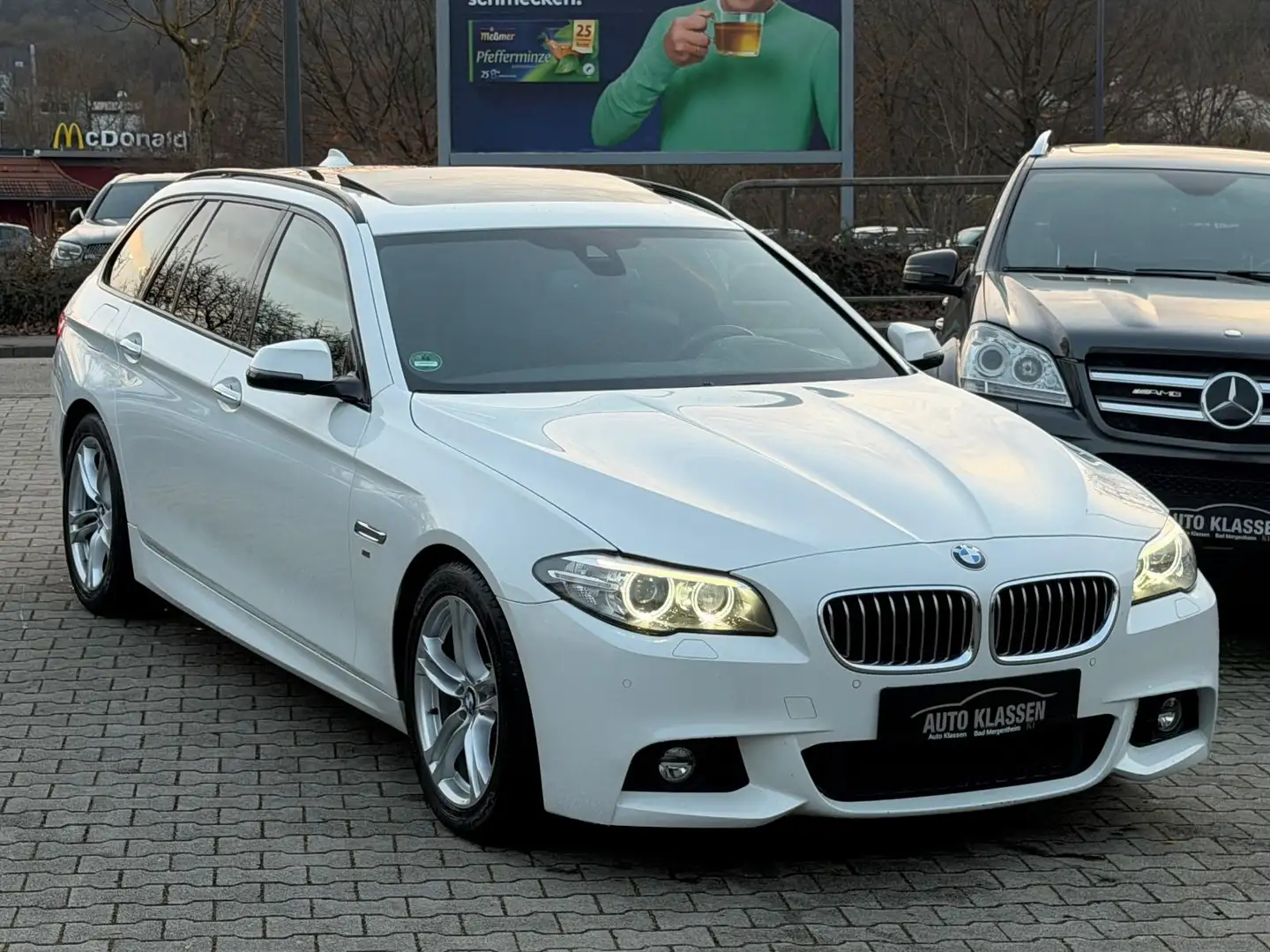 BMW 525 d Touring/M-Sportpaket/Pano/Keyless/NO xDrive Wit - 1