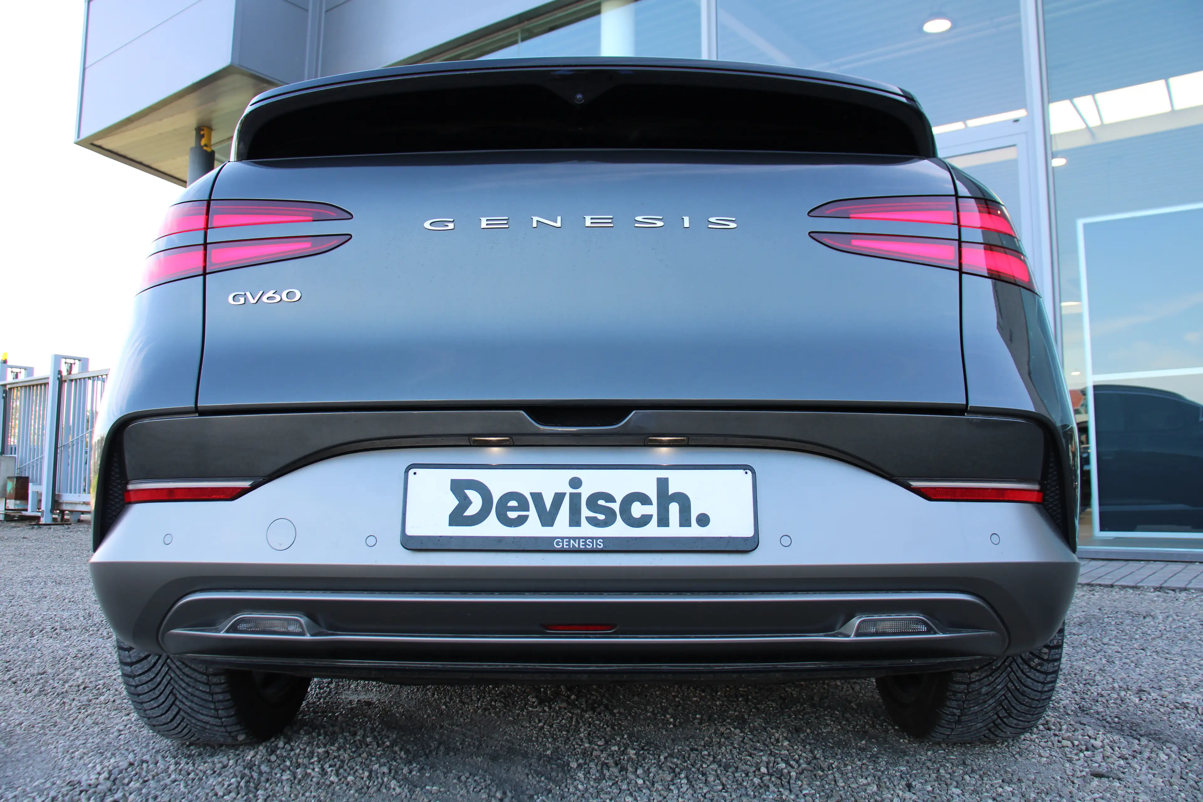 Genesis GV60 EV Dual Motor AWD Sport 318 PK *FULL OPTION* — photo 8