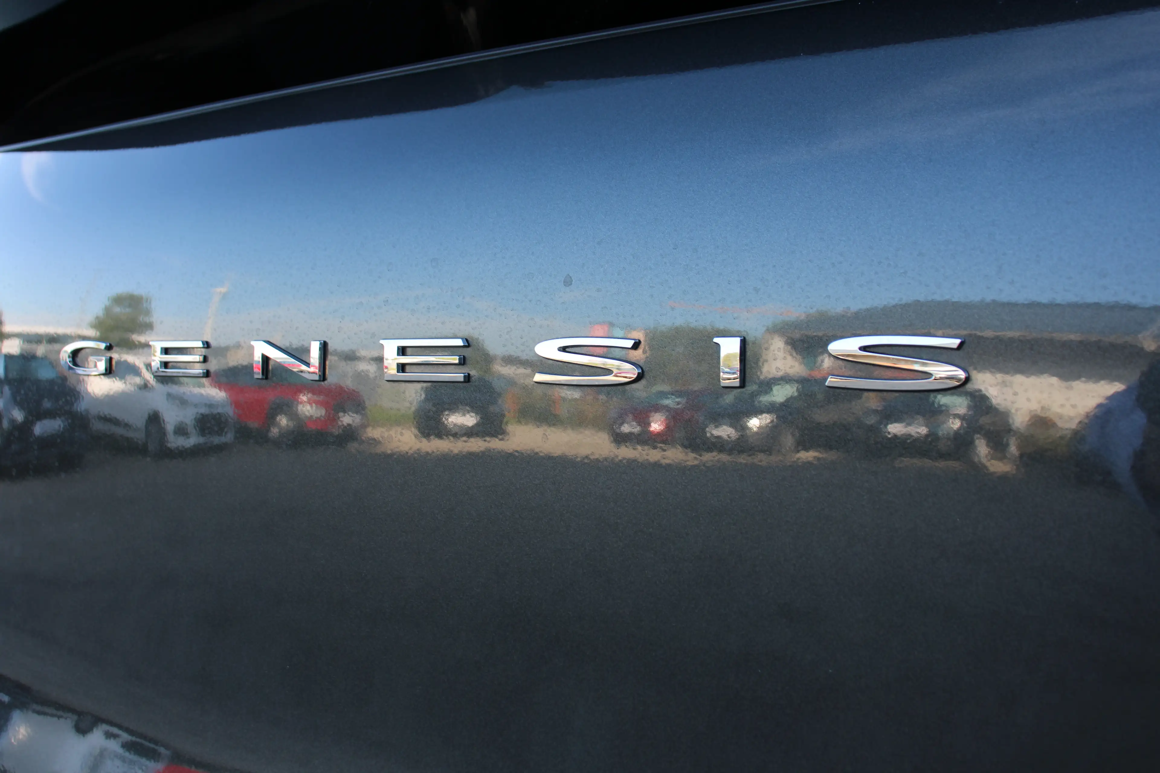 Genesis GV60 EV Dual Motor AWD Sport 318 PK *FULL OPTION* — photo 7