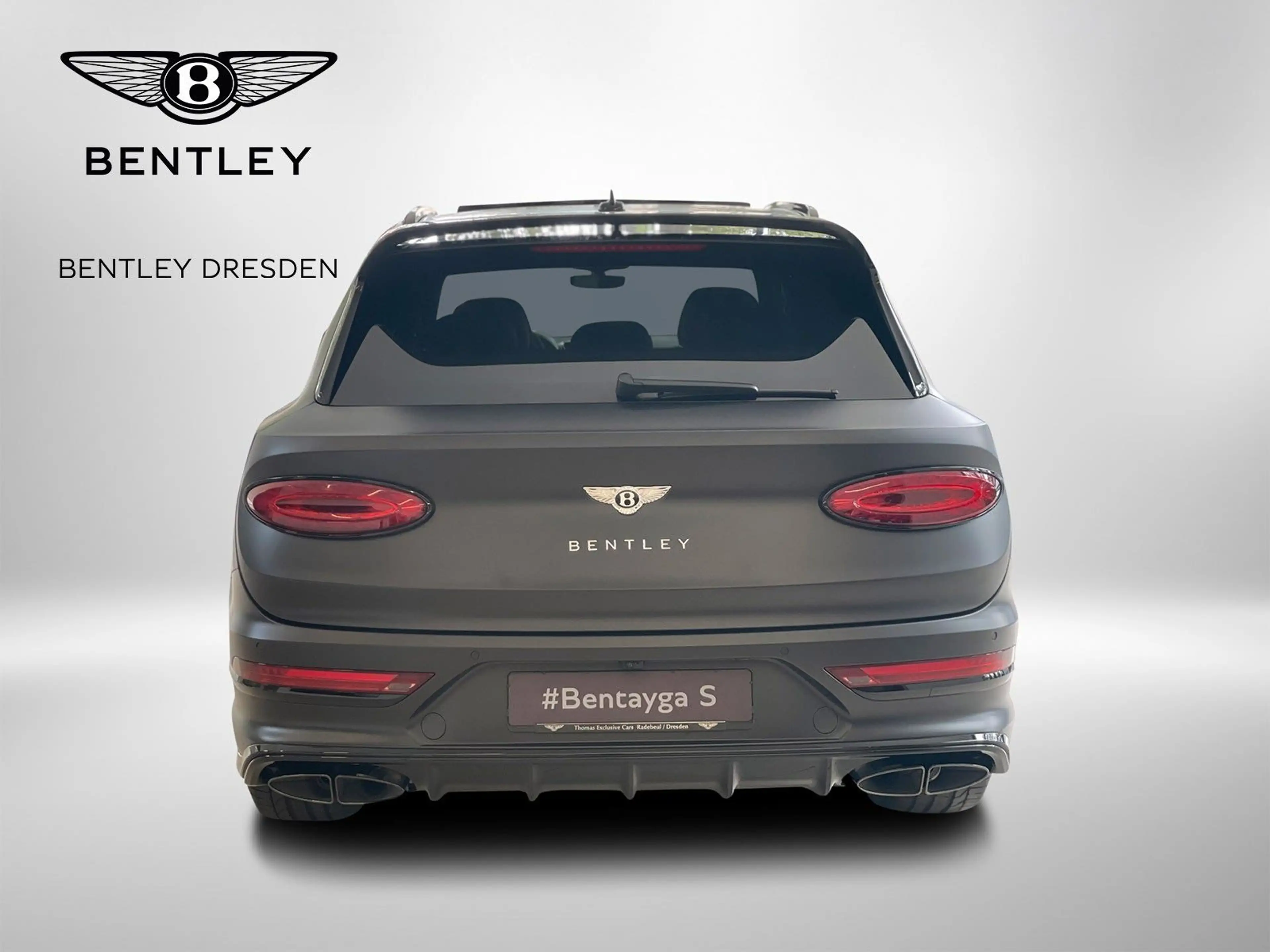 Bentley Bentayga 4.0 V8 S 4WD — photo 4