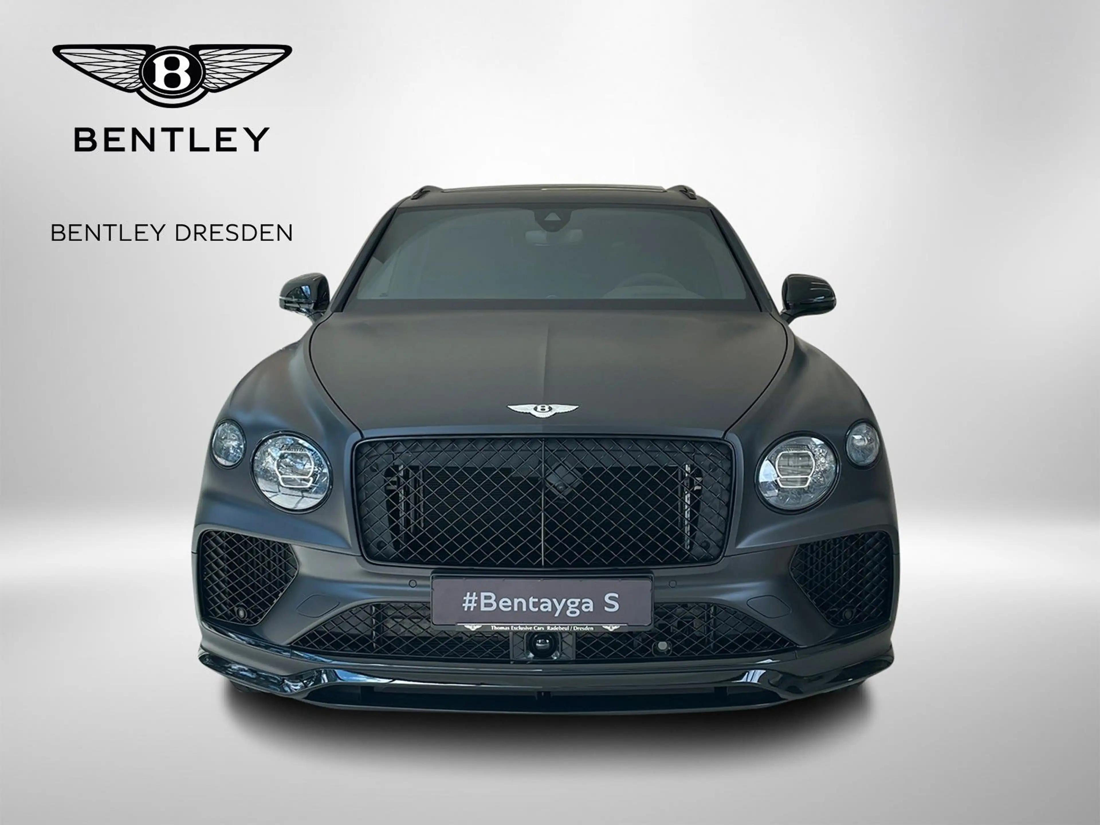 Bentley Bentayga 4.0 V8 S 4WD — photo 2