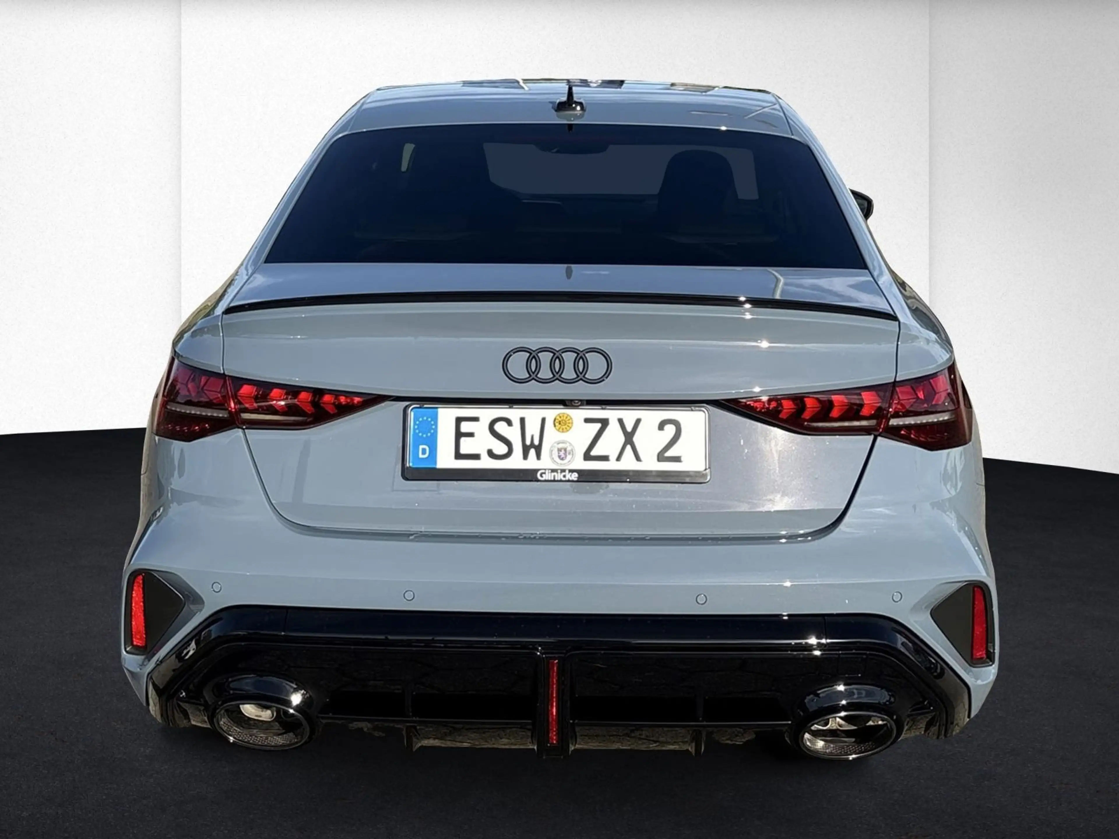 Audi RS3 S tronic Matrix+Pano+Sonos+SHZ+Um — photo 4
