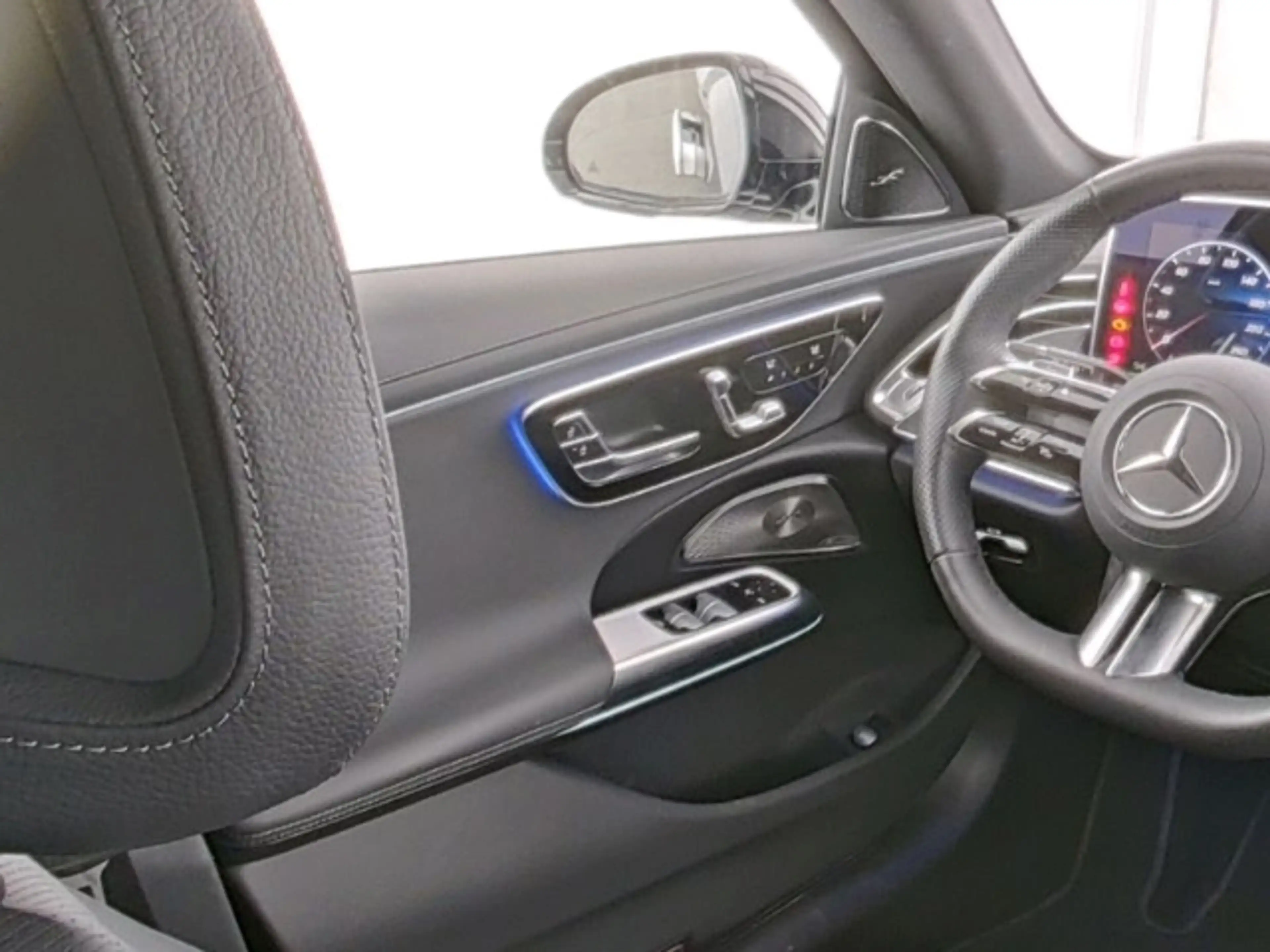 Mercedes-Benz E 450 d 4Matic T-Modell AMG Line Premium+ AHK FAP — photo 9