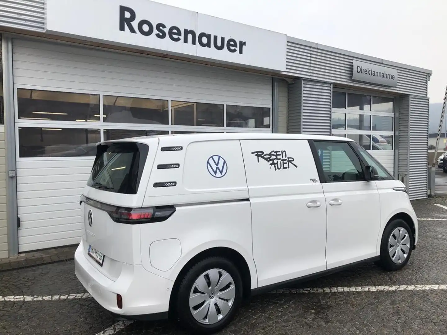 Volkswagen ID. Buzz Cargo 150 kW Basis Weiß - 2