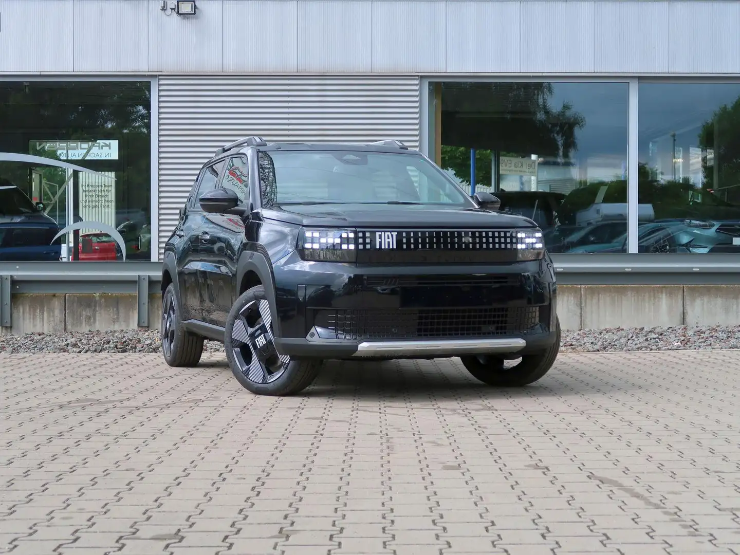 Fiat Grande Panda Elektro 43,8 kWh La Prima Sonderedition Negro - 2