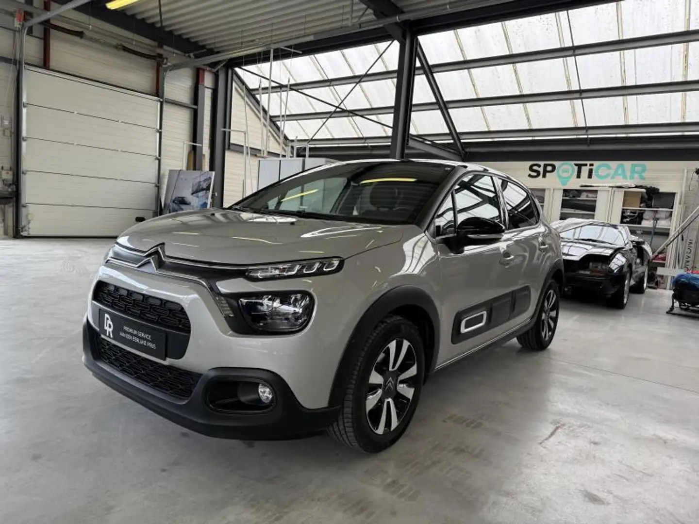 Citroen C3 Shine Beige - 2