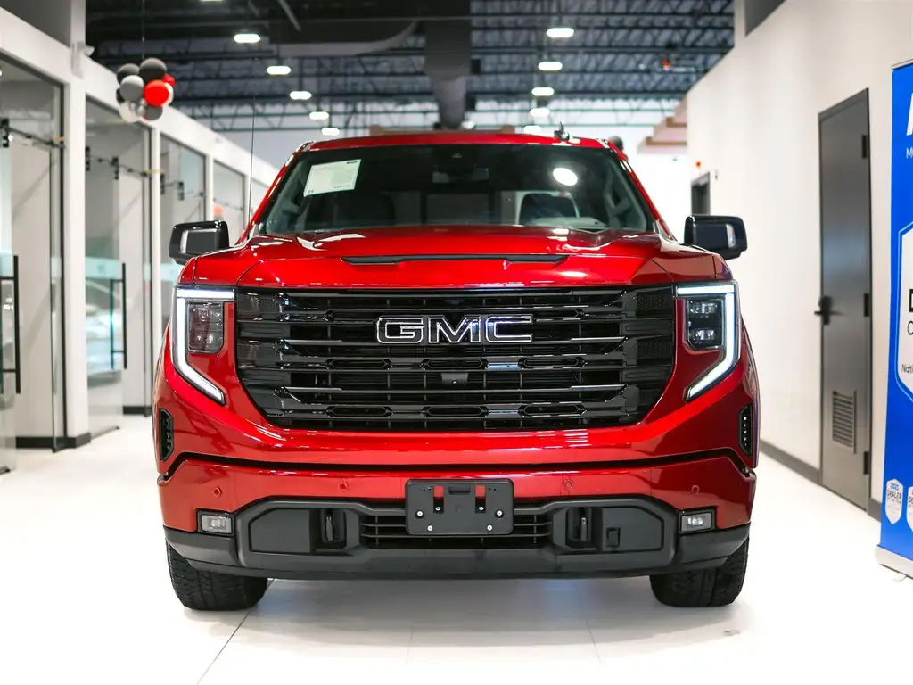 2024 GMC Sierra 1500 ELEVATION photo 3