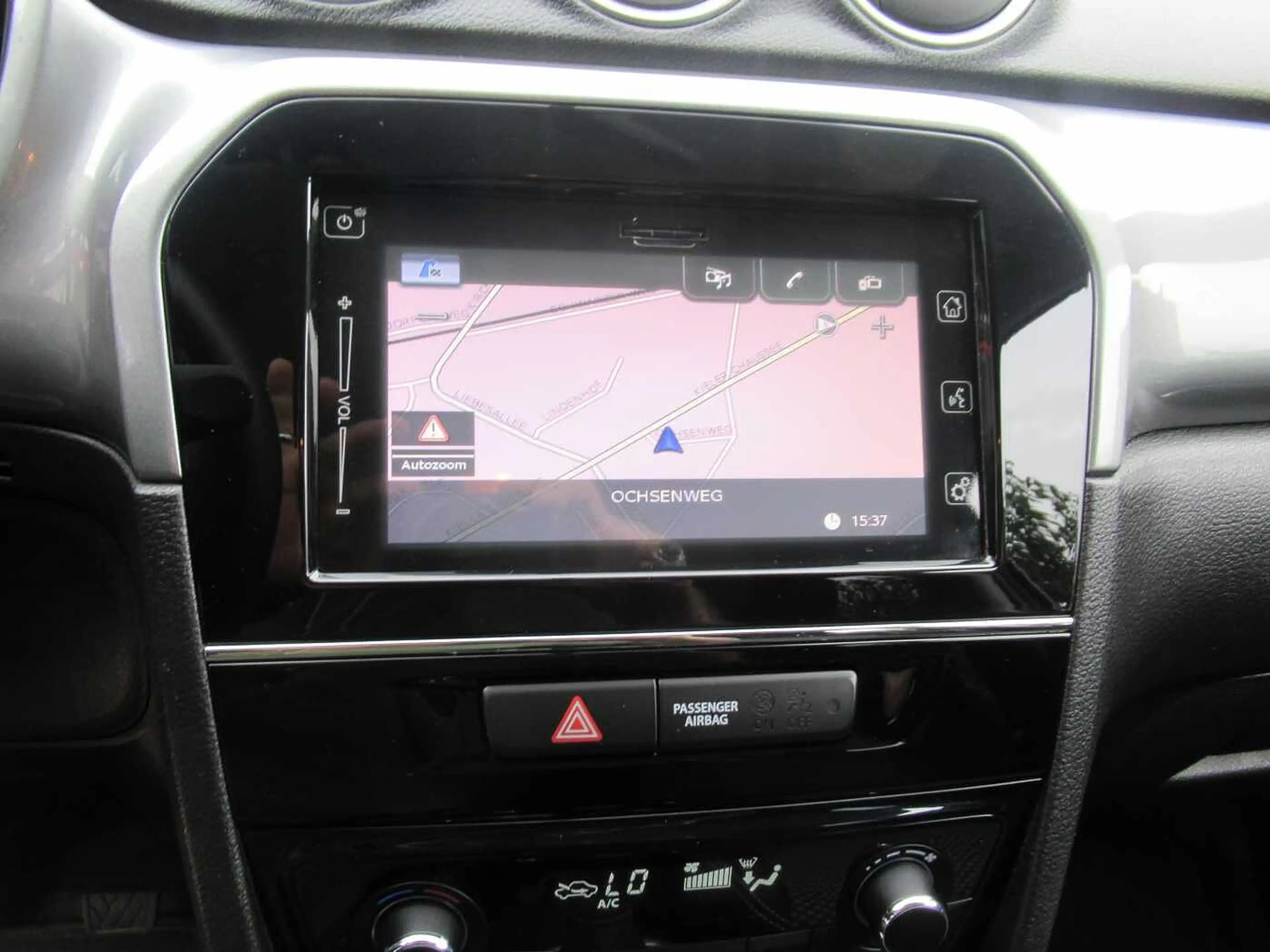 Suzuki Vitara 1.6 Comfort — photo 14