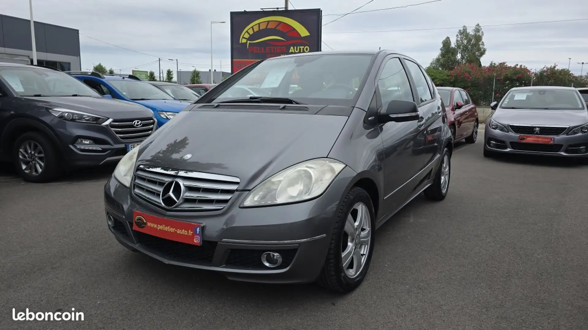 Mercedes-Benz A 180 Mercedes 180 CDI Avantgarde Autotronic CVT Gris - 1