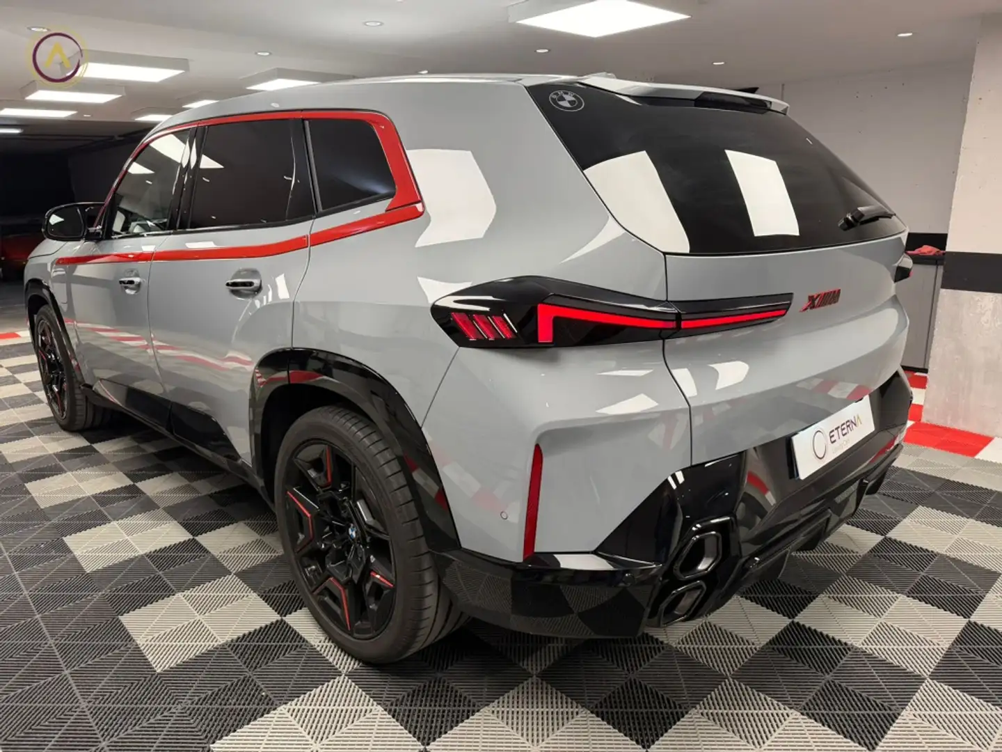 BMW XM Label Red Gris - 1