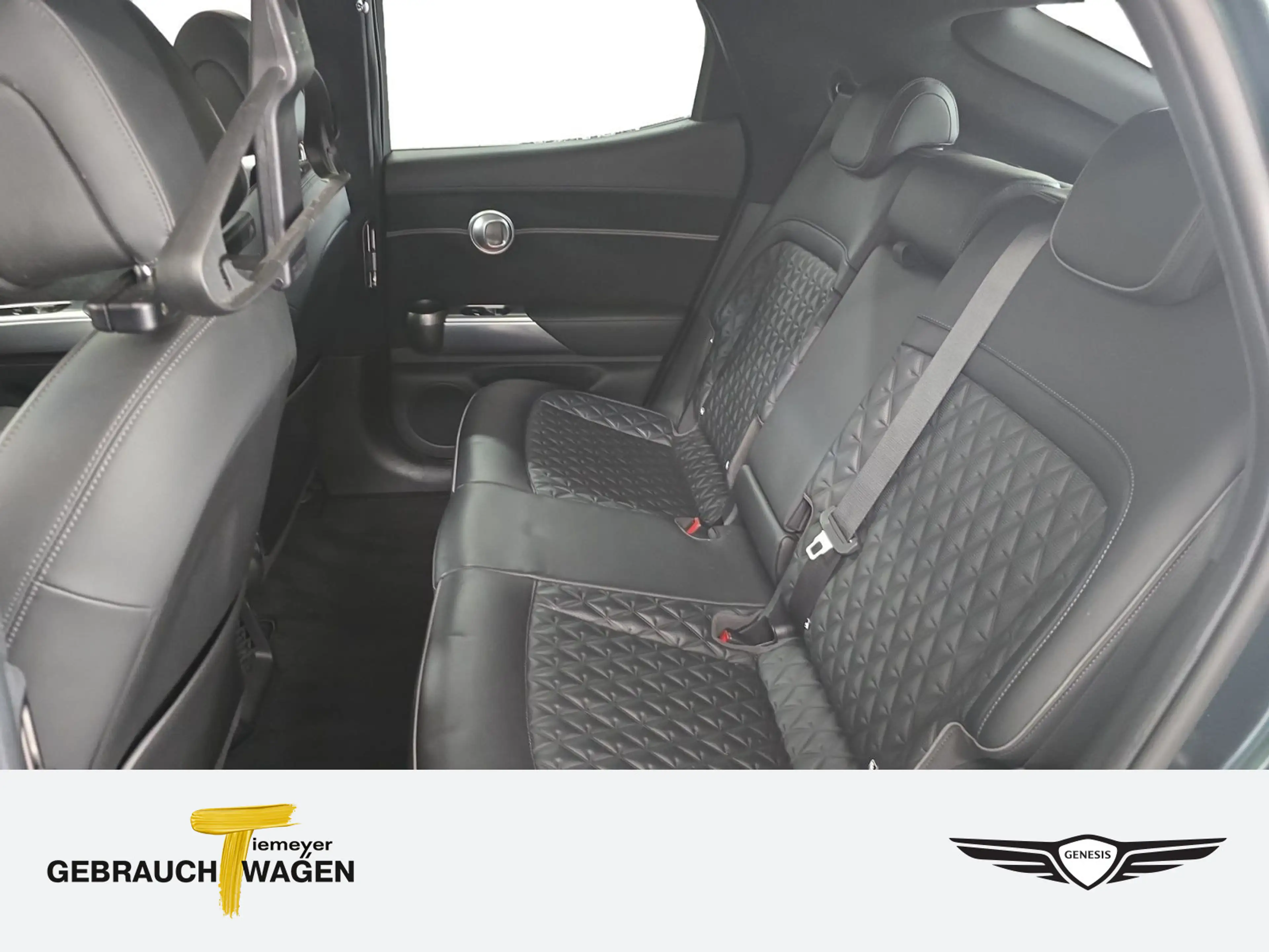 Genesis GV60 Sport Nappa Leder HUD Panoramadach — photo 11