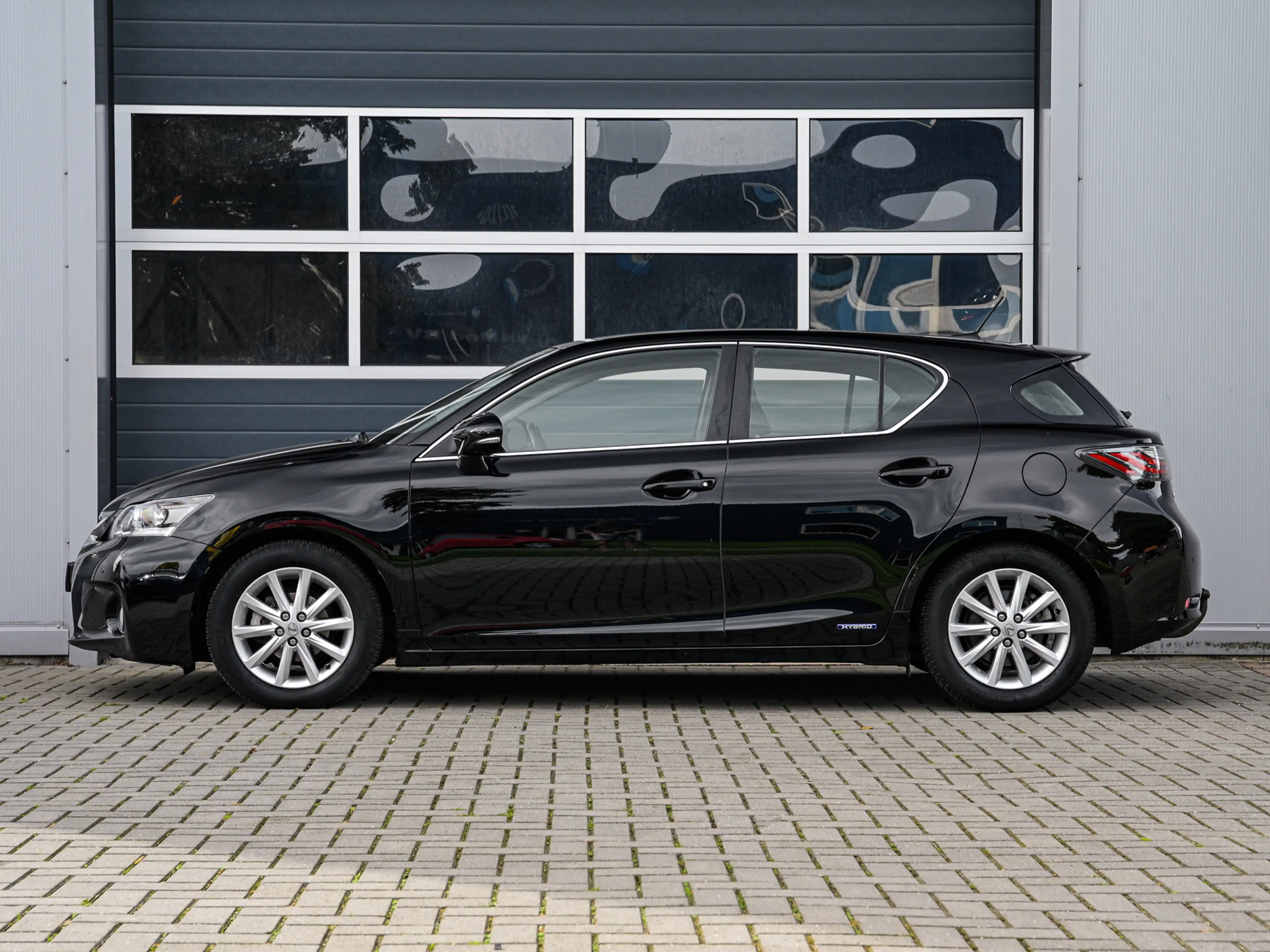 Lexus CT 200h Hybrid | Camera | Navi | Alcantara | Climate contr — photo 4