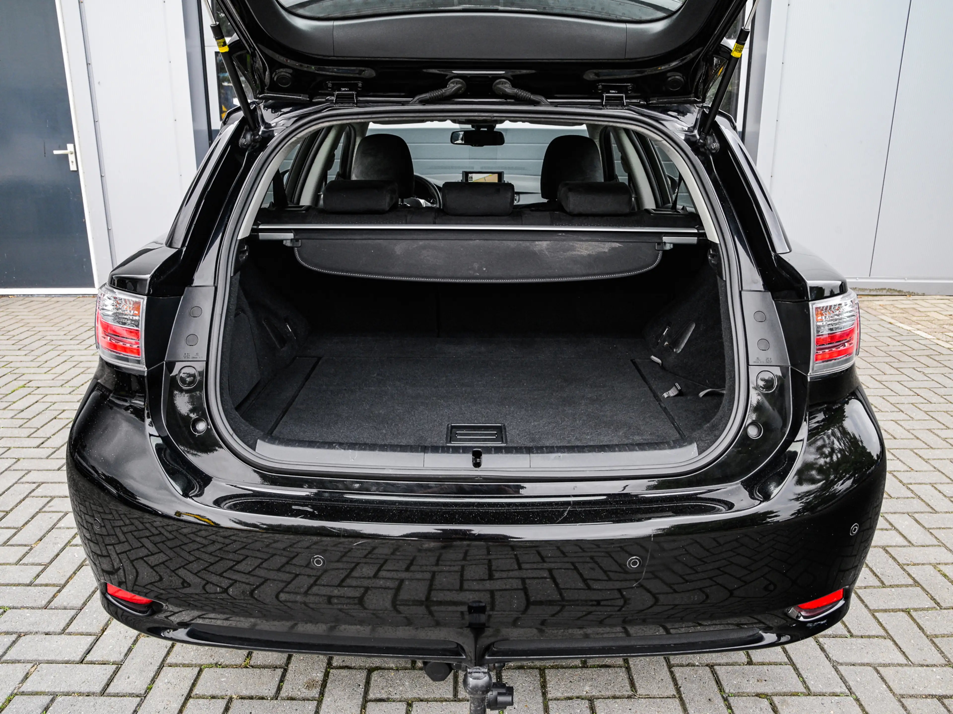 Lexus CT 200h Hybrid | Camera | Navi | Alcantara | Climate contr — photo 21