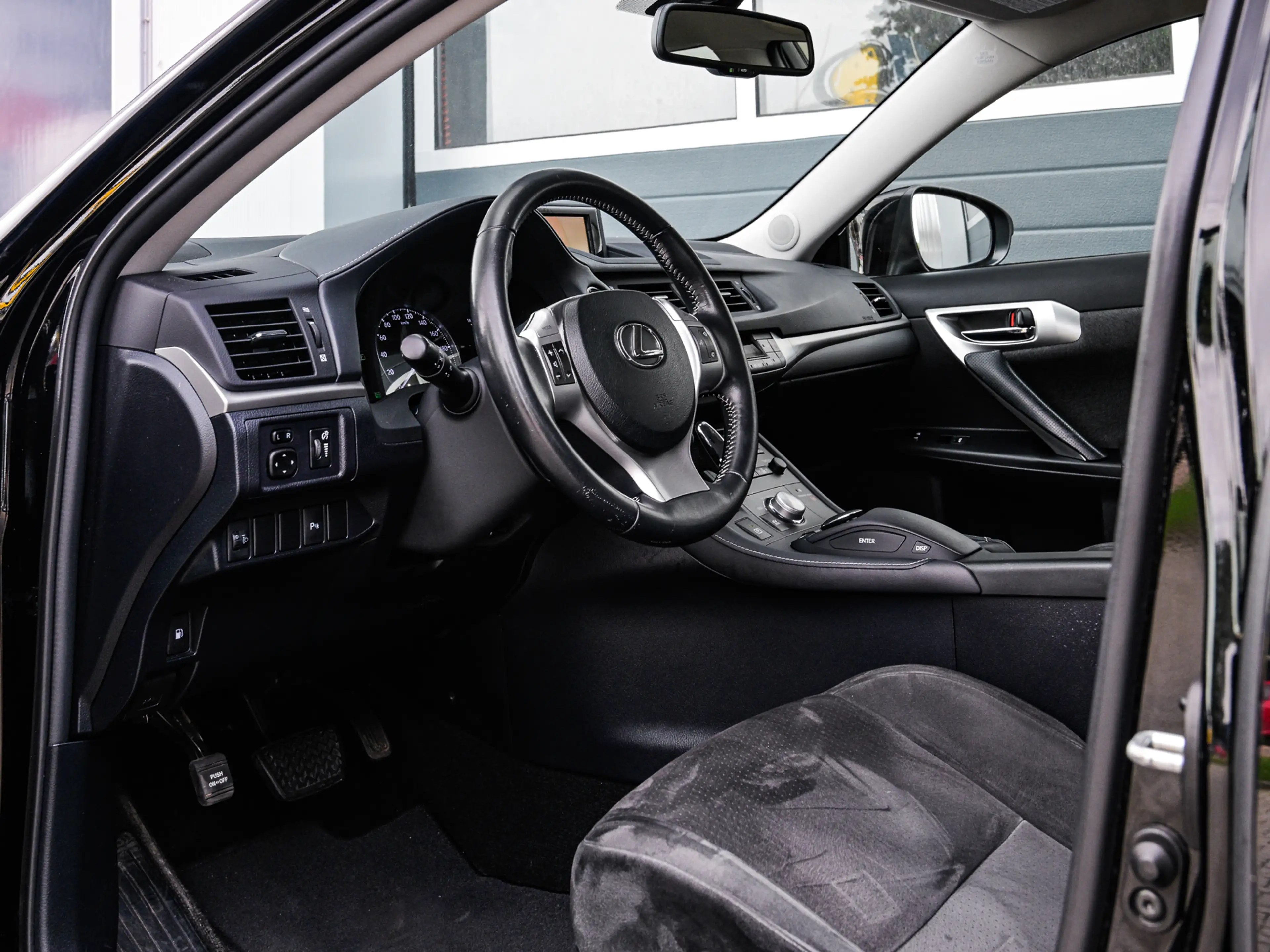 Lexus CT 200h Hybrid | Camera | Navi | Alcantara | Climate contr — photo 7