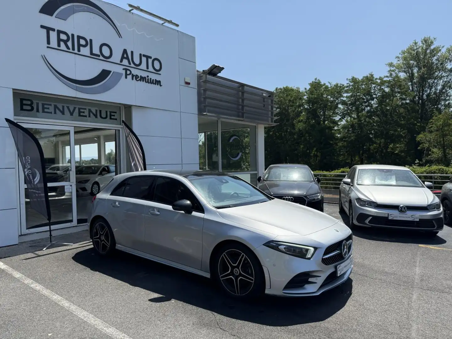Mercedes-Benz A 200 A 200 d - BV 8G-DCT - 177 AMG Line - TOIT PANORAMI Gris - 1