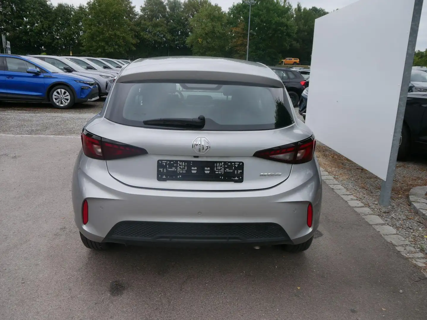 MG MG3 Comfort 1.5 VTi-tech*NAVI*RÜCKFAHRKAMERA*LED*PD... Silber - 2
