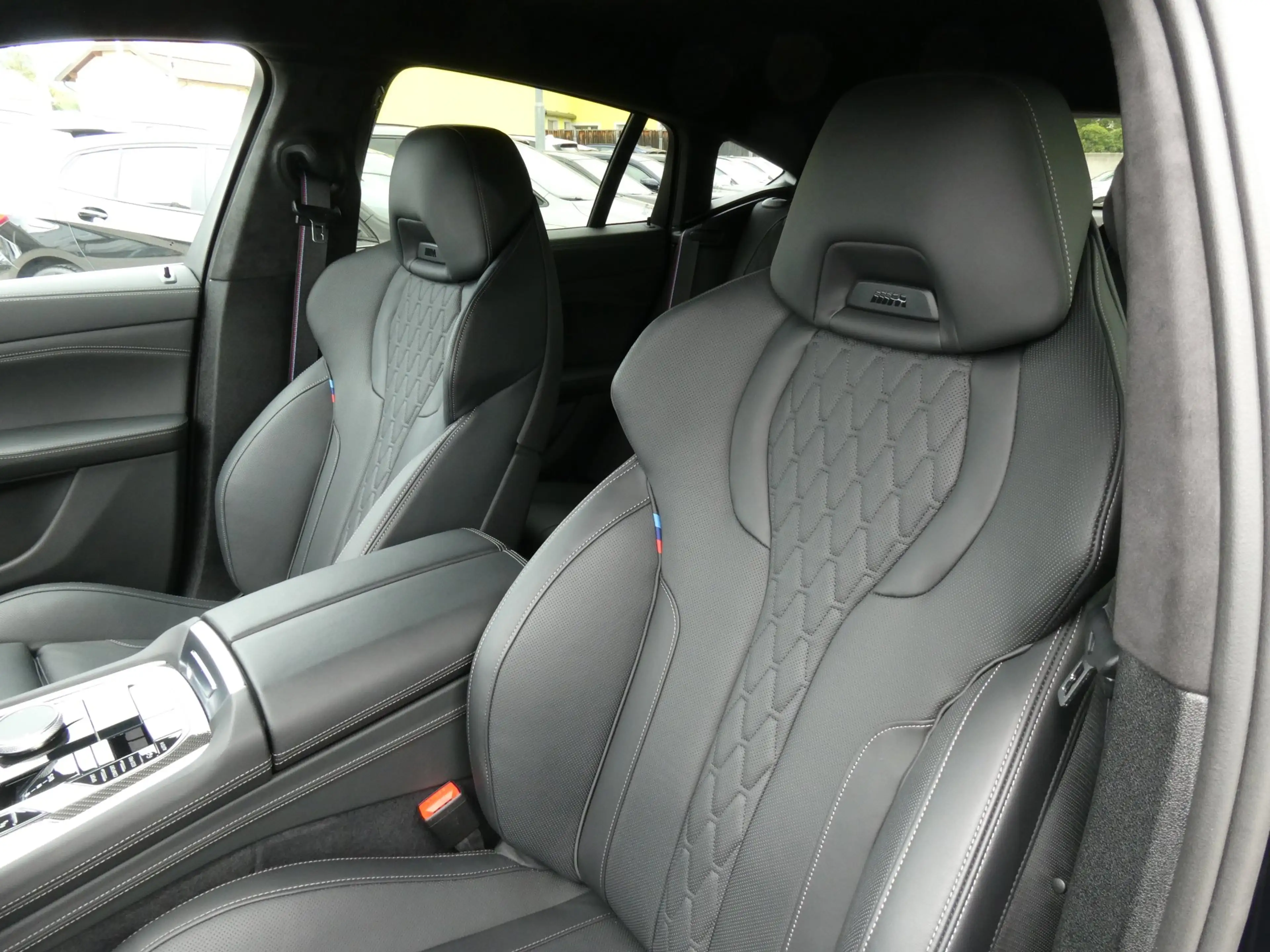 BMW X6 M60i xDrive M-Sportpaket — photo 11