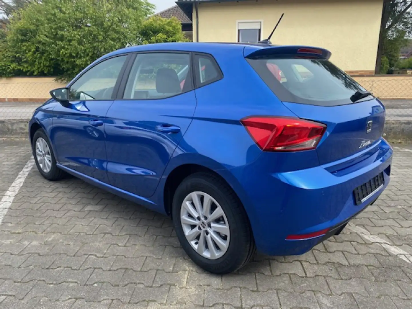 SEAT Ibiza Ibiza 1.0 TSI Start&Stop Style+ Blau - 2
