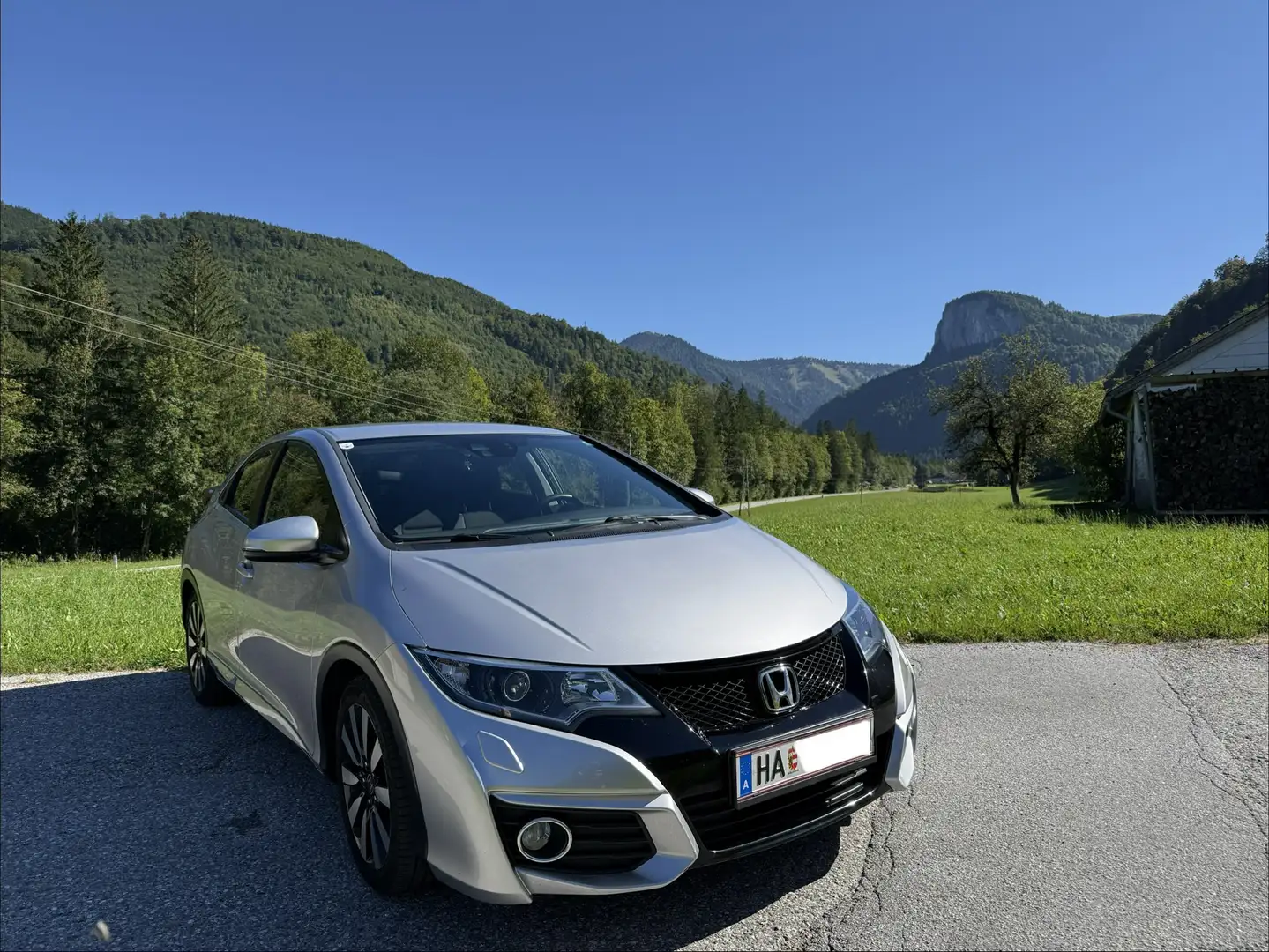 Honda Civic 1.6 i-DTEC Elegance Silber - 1