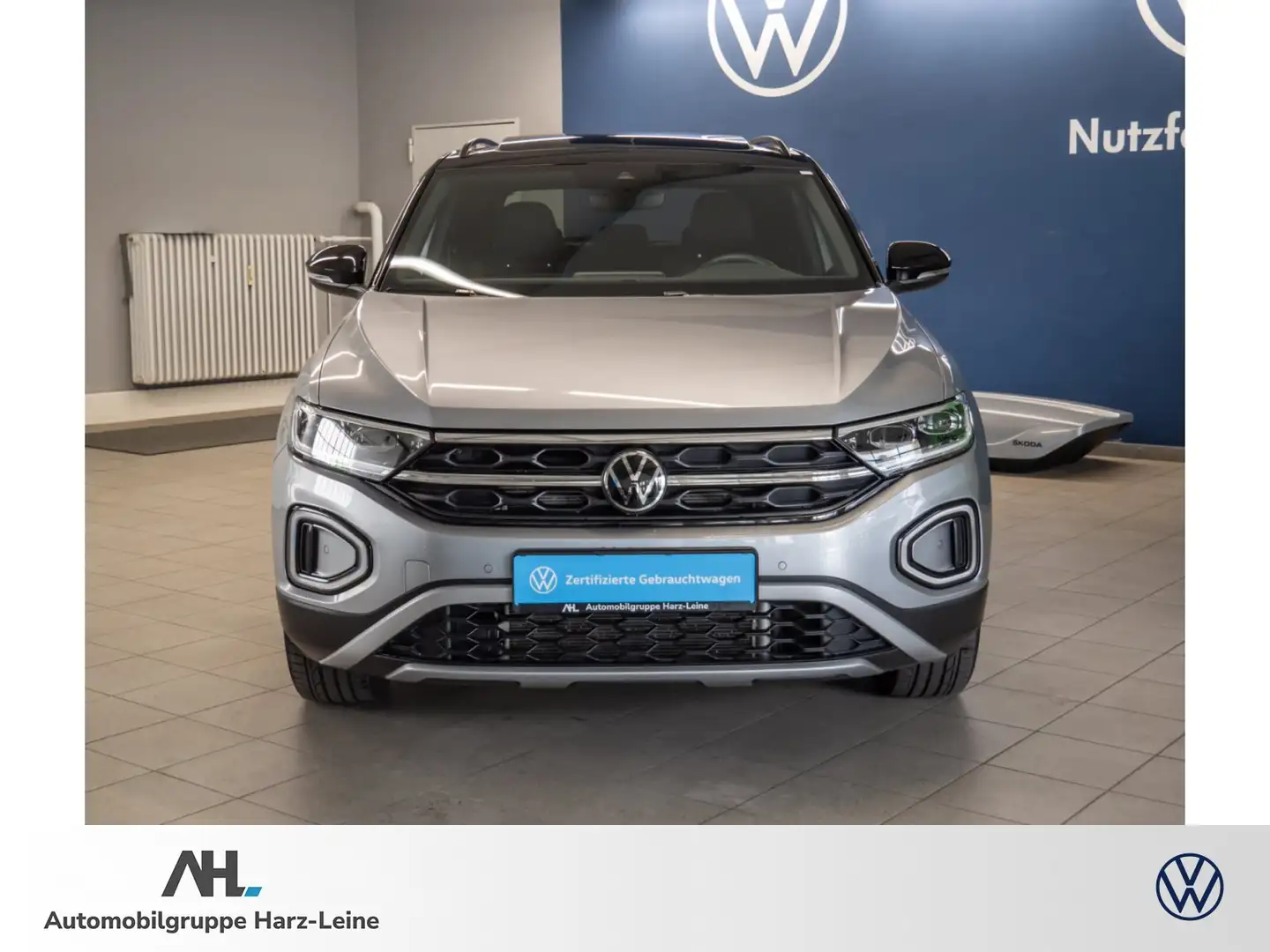 Volkswagen T-Roc STYLE TSI DSG+ACC+LED-PLUS+PANO+TRAVEL ASSIST+NAVI Silber - 2